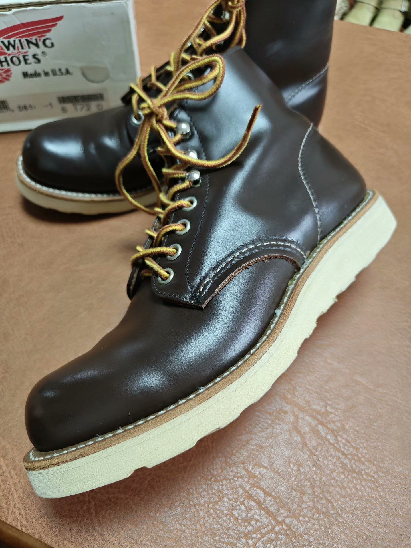 Red Wing Red Wing 8160 Embroidered Badge Size US 5.5 / EU 38 - 3 Thumbnail