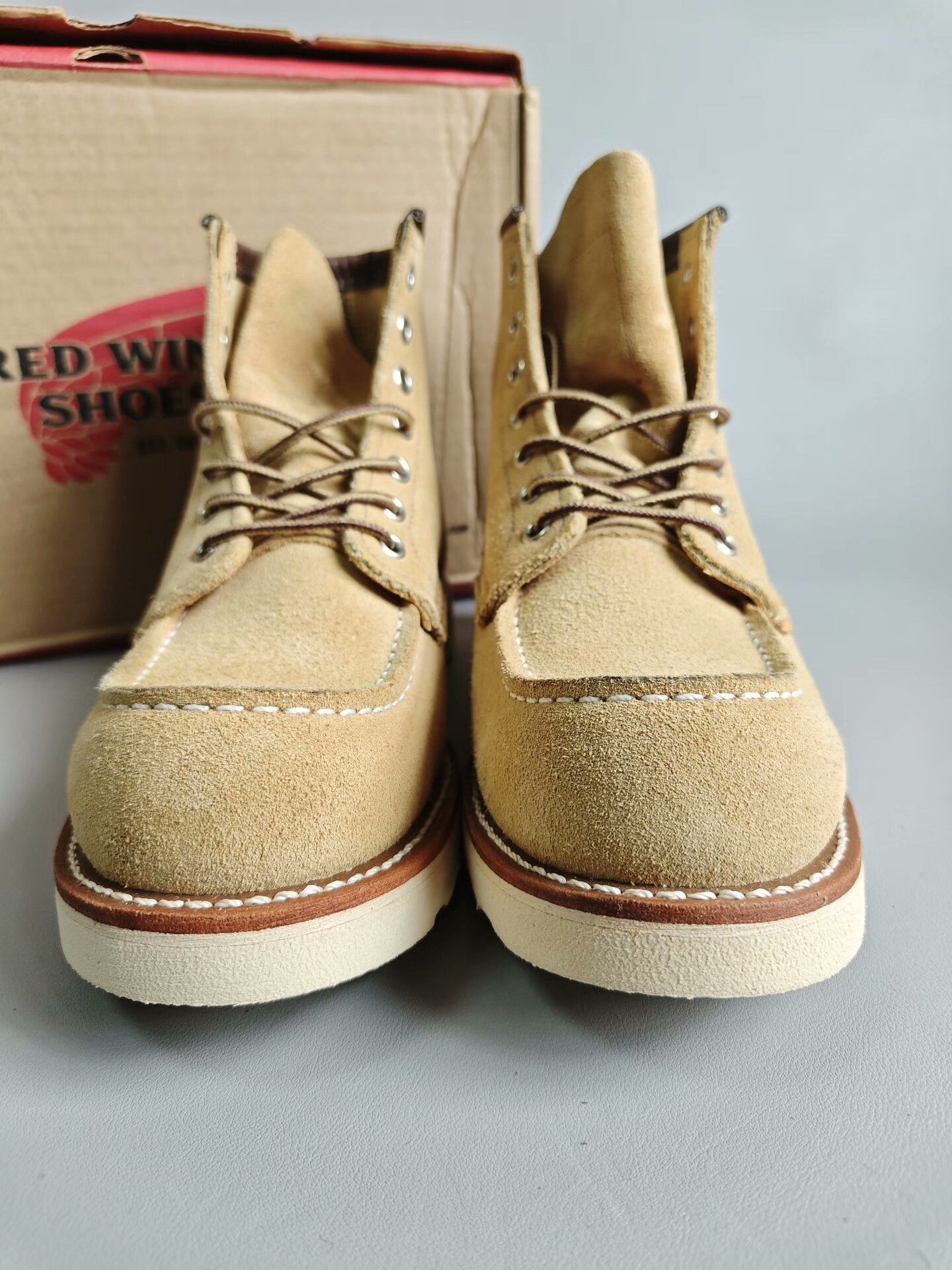 Red Wing Red Wing 8833 Suede Work Boots Size US 8.5 / EU 41-42 - 2 Thumbnail