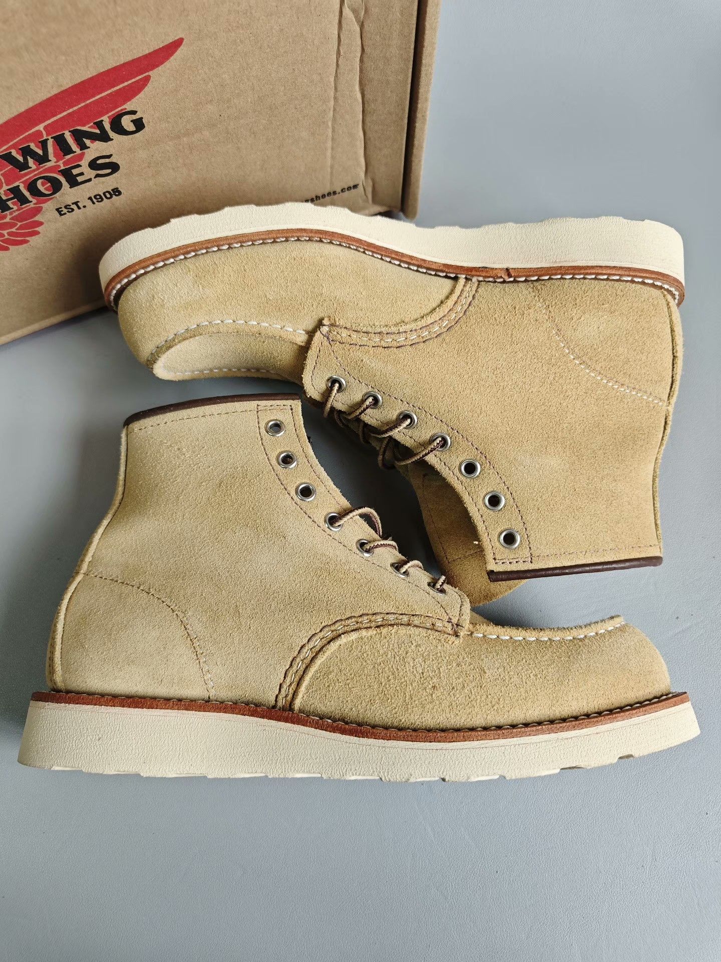 Red Wing Red Wing 8833 Suede Work Boots Size US 8.5 / EU 41-42 - 4 Thumbnail