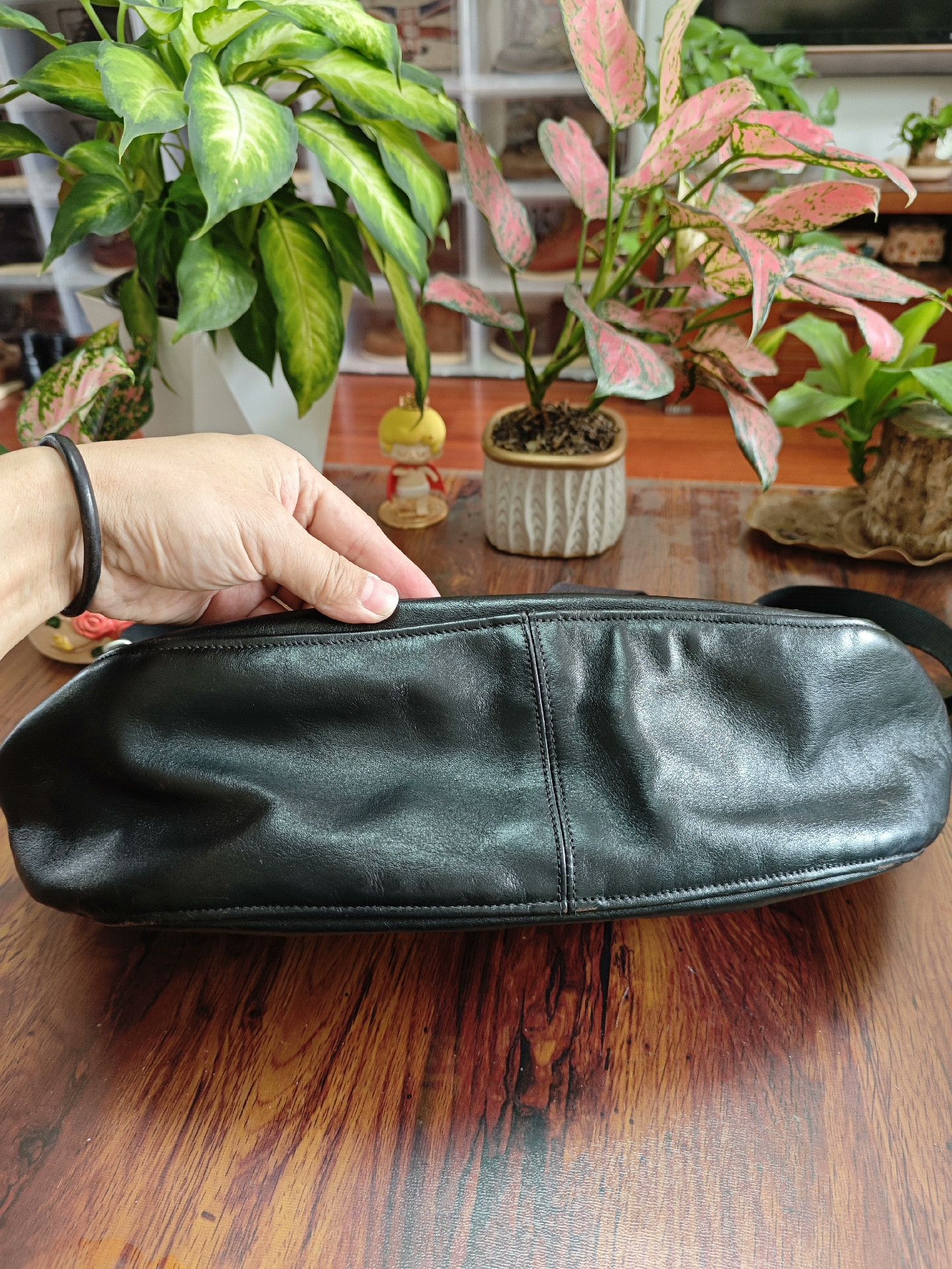 Rainbow Country Vintage Horsehide Shoulder Bag Size ONE SIZE - 5 Thumbnail