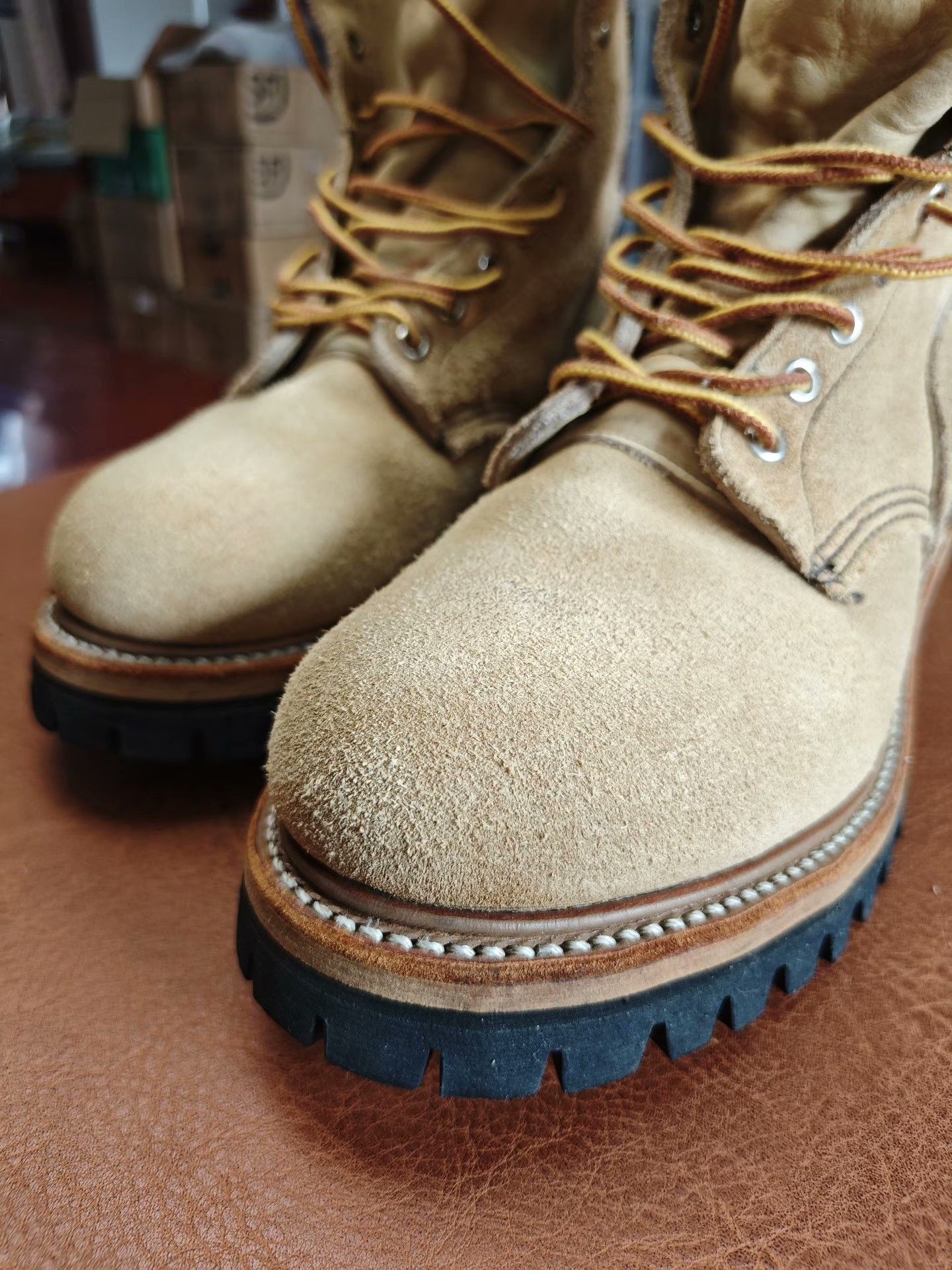 Red Wing Red Wing 8218 Work Boots Size US 8 / EU 41 - 3 Thumbnail