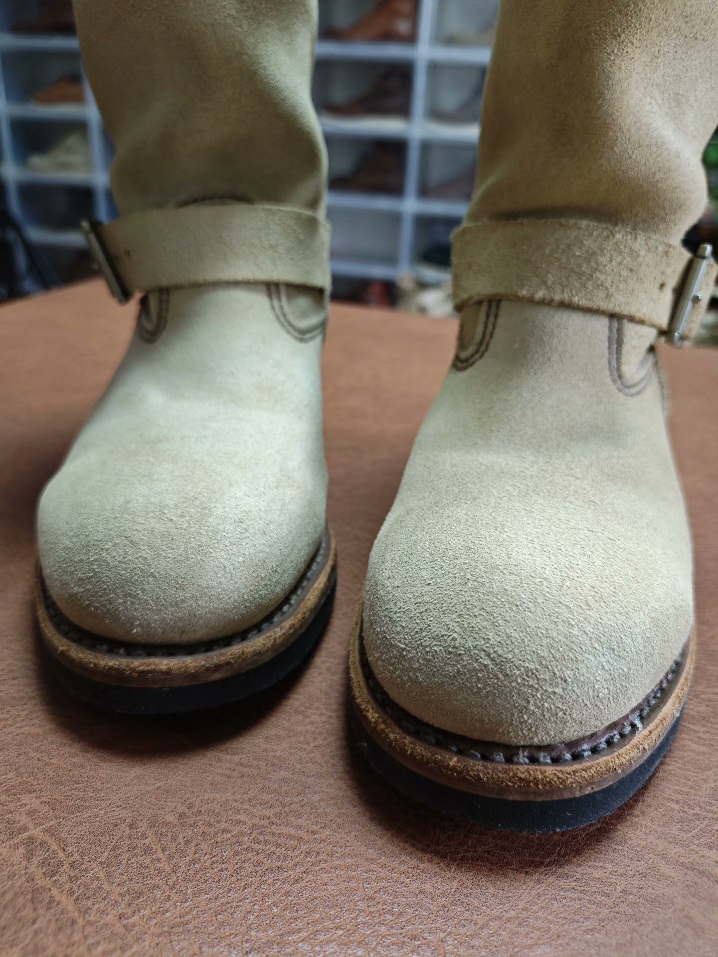 Red Wing Red Wing 8268 High-Top Engineer Boots Size US 6.5 / EU 39-40 - 2 Thumbnail