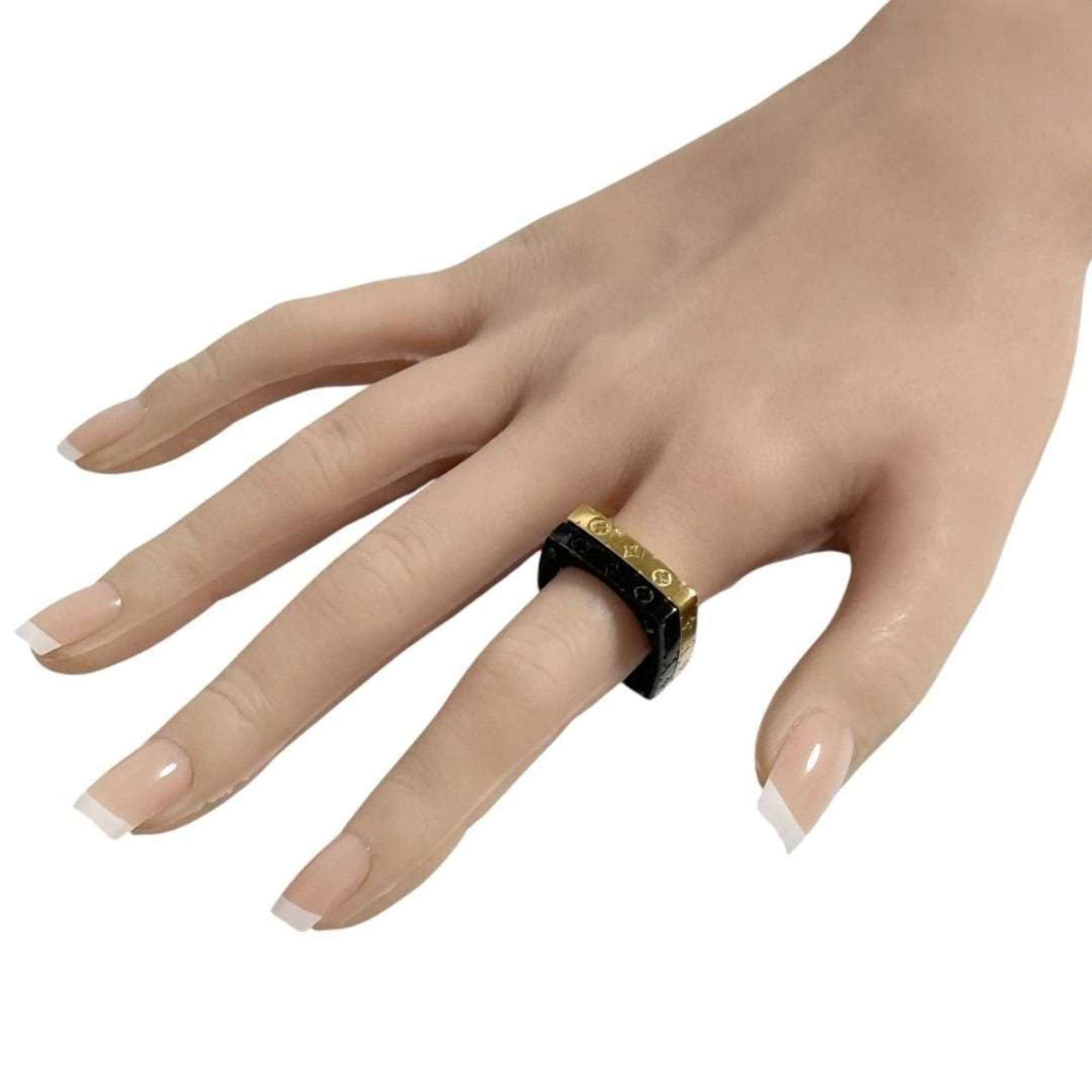 Louis Vuitton Louis Vuitton Men's Monogram Bold Set Ring, Size 19, Medium Size ONE SIZE - 10 Thumbnail