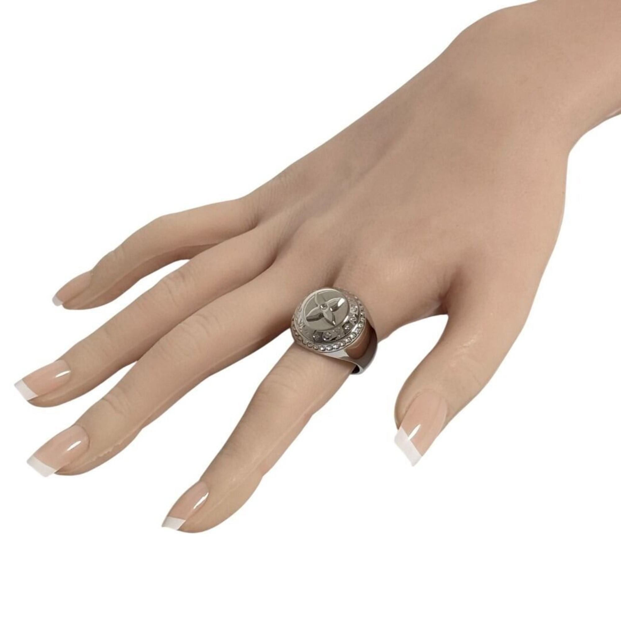 Louis Vuitton Louis Vuitton Men's Signet Ring, Size 21, Rotating Ring Size ONE SIZE - 9 Thumbnail