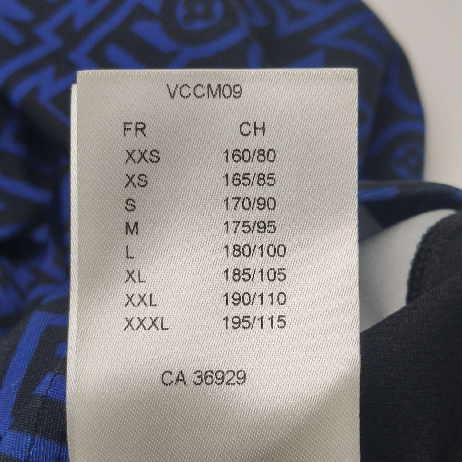 Louis Vuitton Louis Vuitton Color Block Hooded Jacket XS Size US S / EU 44-46 / 1 - 11 Thumbnail
