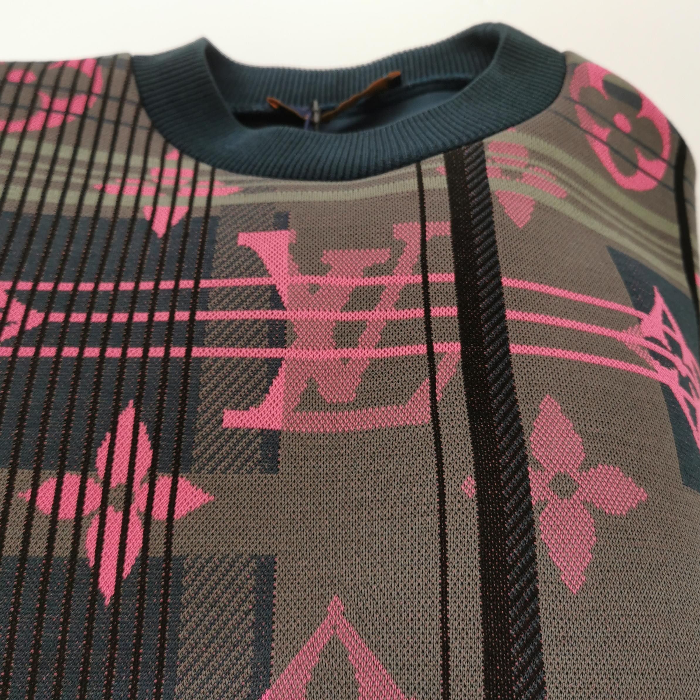 Louis Vuitton Louis Vuitton Monogram Crewneck Sweatshirt XS Size US XS / EU 42 / 0 - 5 Thumbnail
