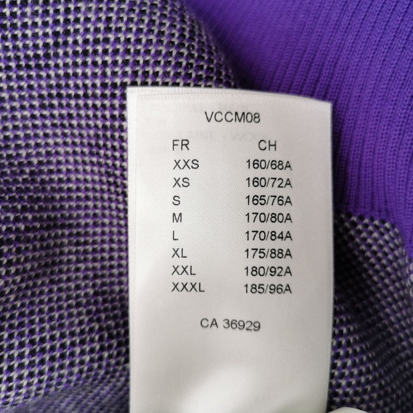 Louis Vuitton Louis Vuitton Wool Crewneck Sweater with Figure Print Size US S / EU 44-46 / 1 - 18 Thumbnail