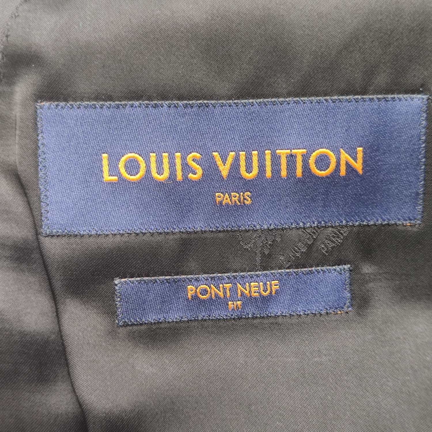 Louis Vuitton Louis Vuitton Black Two-Piece Suit 48 Size US XXS / EU 40 - 9 Thumbnail