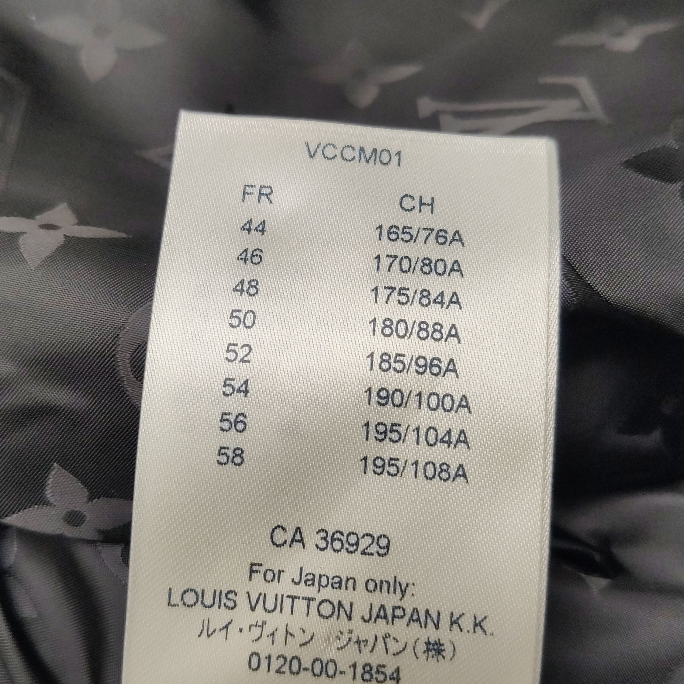 Louis Vuitton Louis Vuitton Black Multi-Pocket Zip Jacket Size US L / EU 52-54 / 3 - 13 Thumbnail