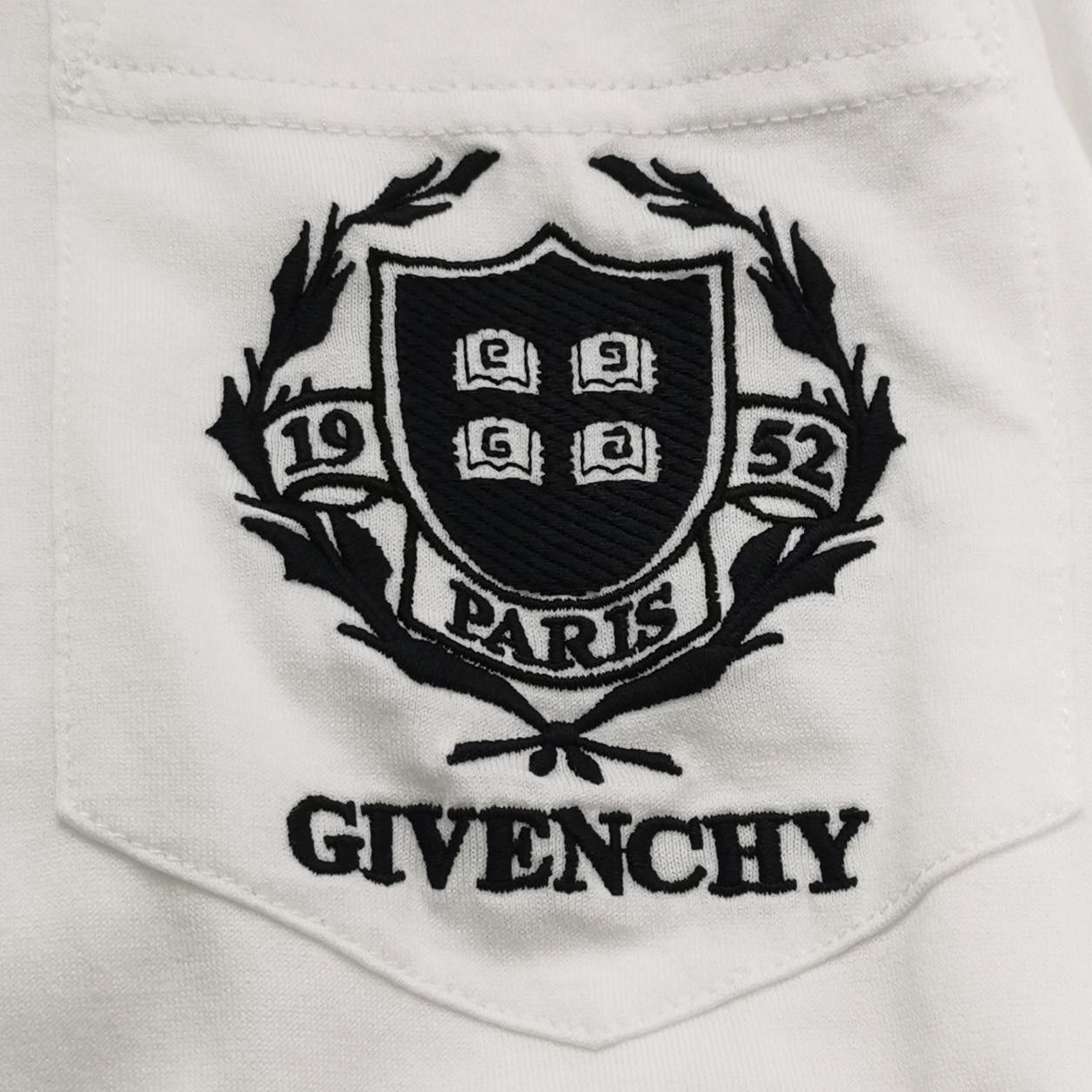 Givenchy Givenchy S Size Cotton Logo Crewneck T-Shirt Size US S / EU 44-46 / 1 - 6 Thumbnail