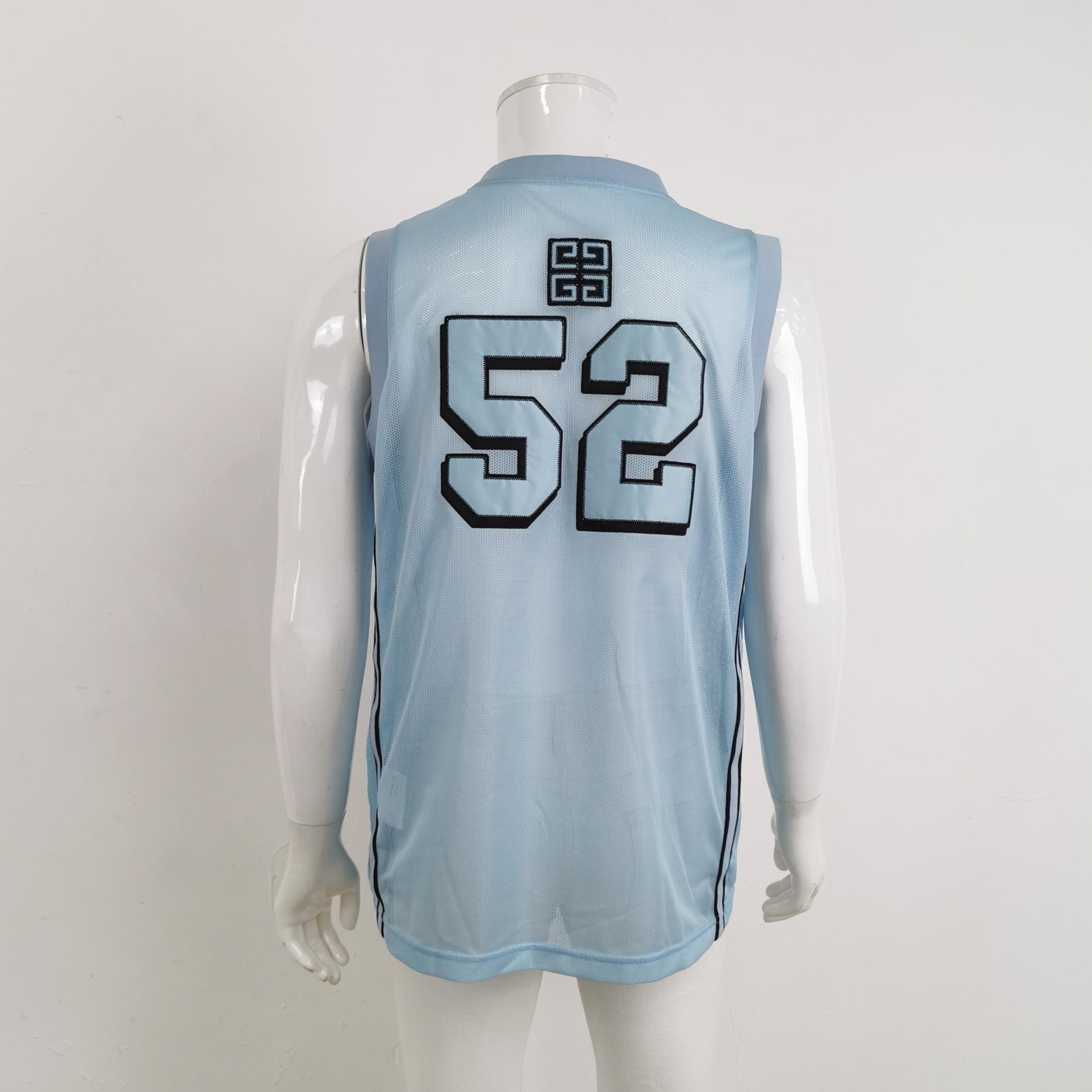 Givenchy Givenchy V-Neck Logo Vest S Size US S / EU 44-46 / 1 - 4 Thumbnail