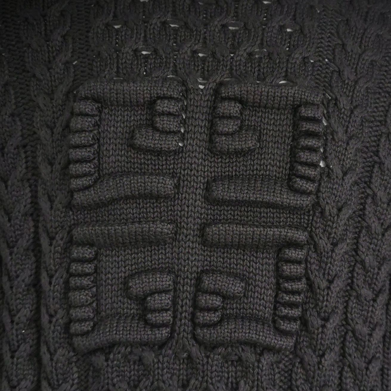 Givenchy Givenchy Black Cable Knit Crew Neck Sweater XL Size US XL / EU 56 / 4 - 6 Thumbnail