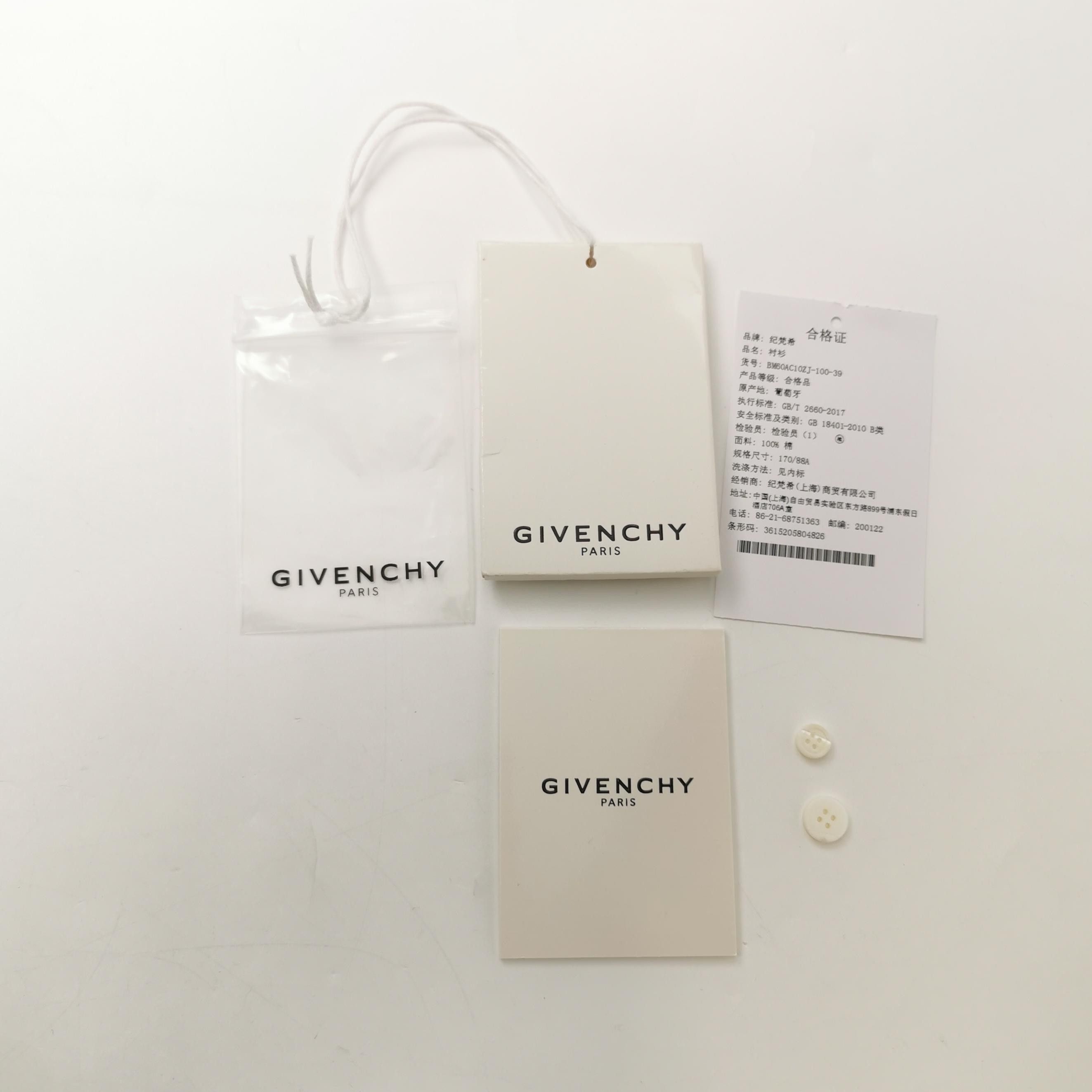Givenchy Givenchy Cotton Solid Spread Collar Long-Sleeve Shirt Size US M / EU 48-50 / 2 - 8 Thumbnail