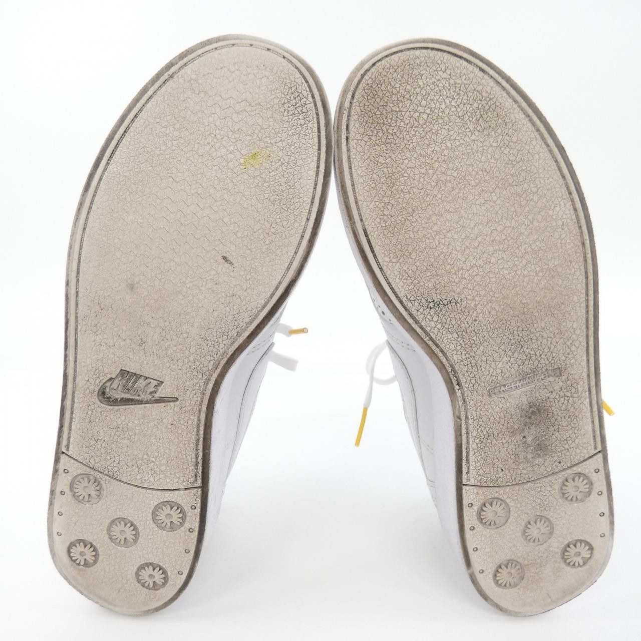 Other Other Nike Sneakers Plastic / Synthetic Shoes DH2482-100 DUTY FREE for USA Size ONE SIZE - 4 Thumbnail