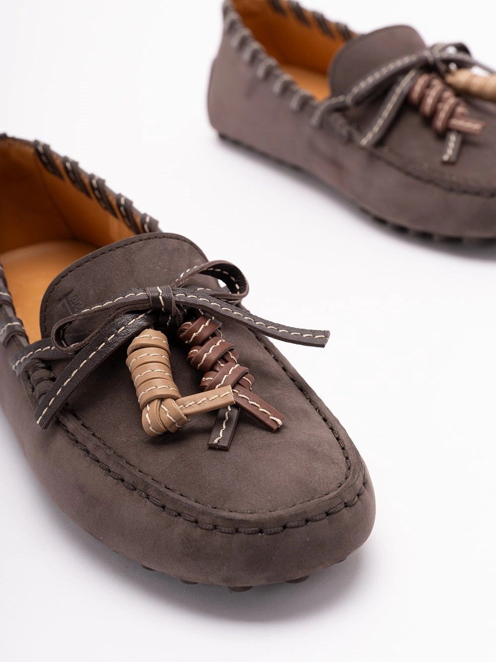 Tod's `Glove Gommino` Loafers in Nubuck Size US 9 / IT 39 - 5 Thumbnail