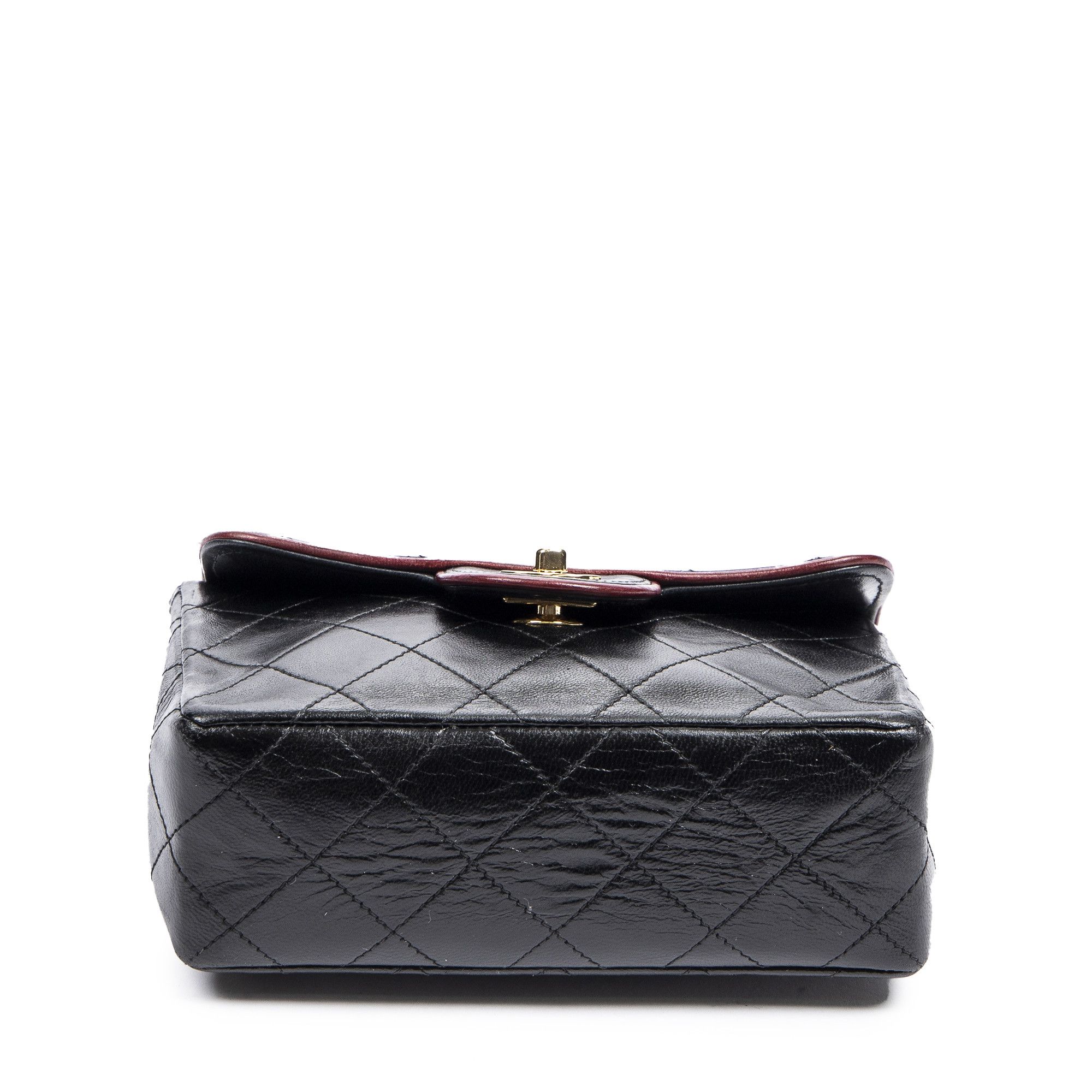 Chanel Mini Classic Chain Crossbody Flap Size ONE SIZE - 6 Thumbnail