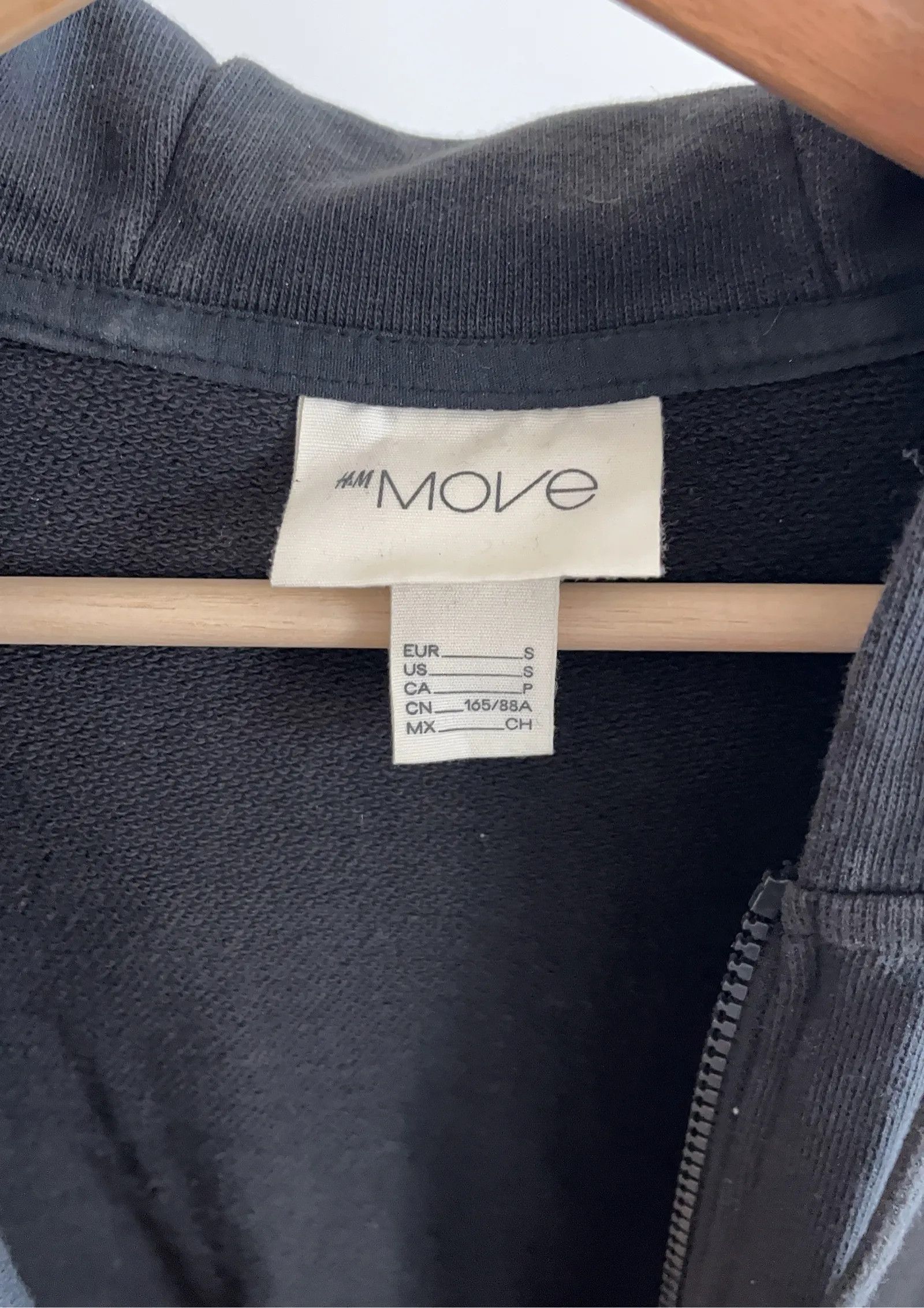 H&M H&M Move Hoodie Size S / US 4 / IT 40 - 2 Thumbnail