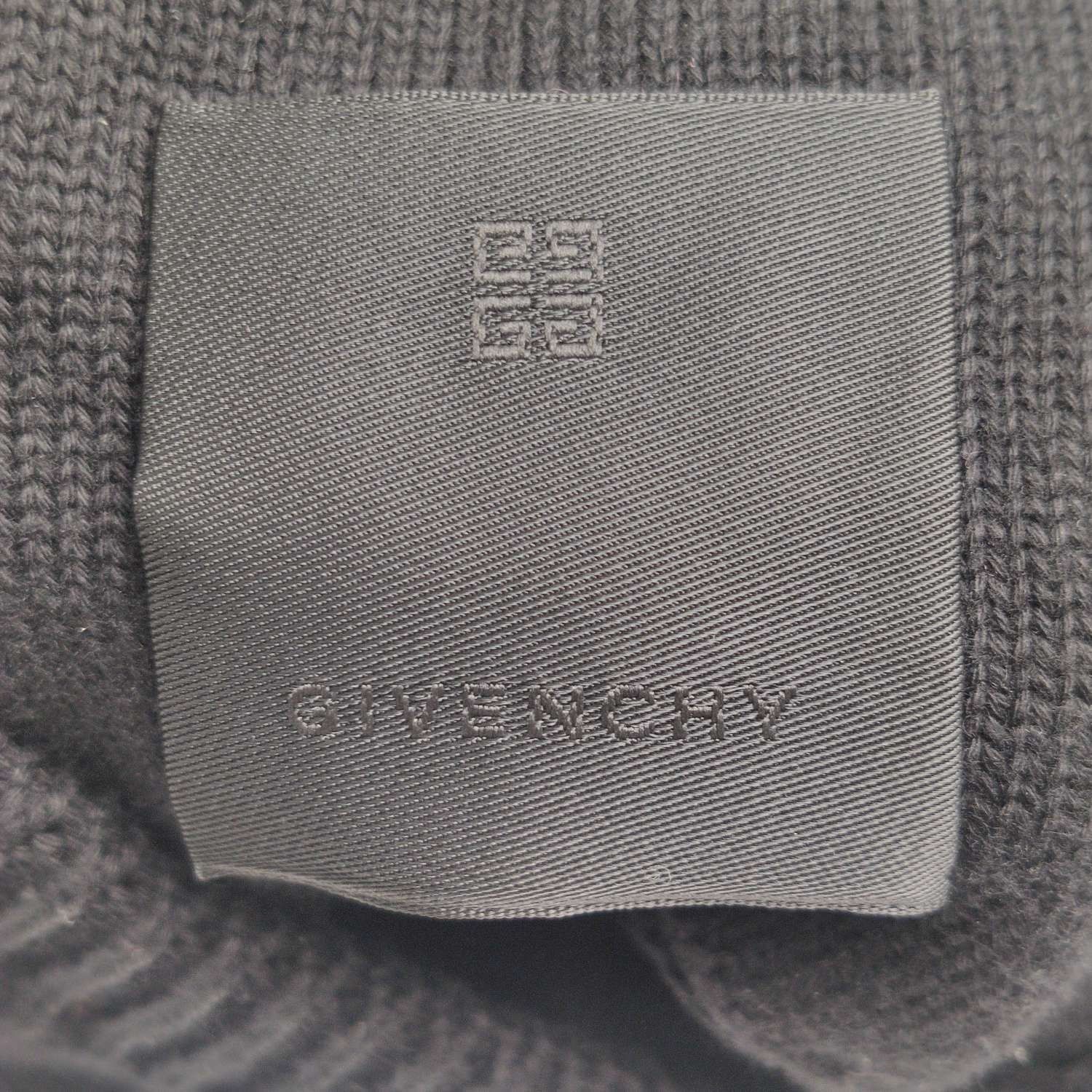 Givenchy Givenchy Logo Long Sleeve Cotton Sweater L Size US L / EU 52-54 / 3 - 10 Thumbnail
