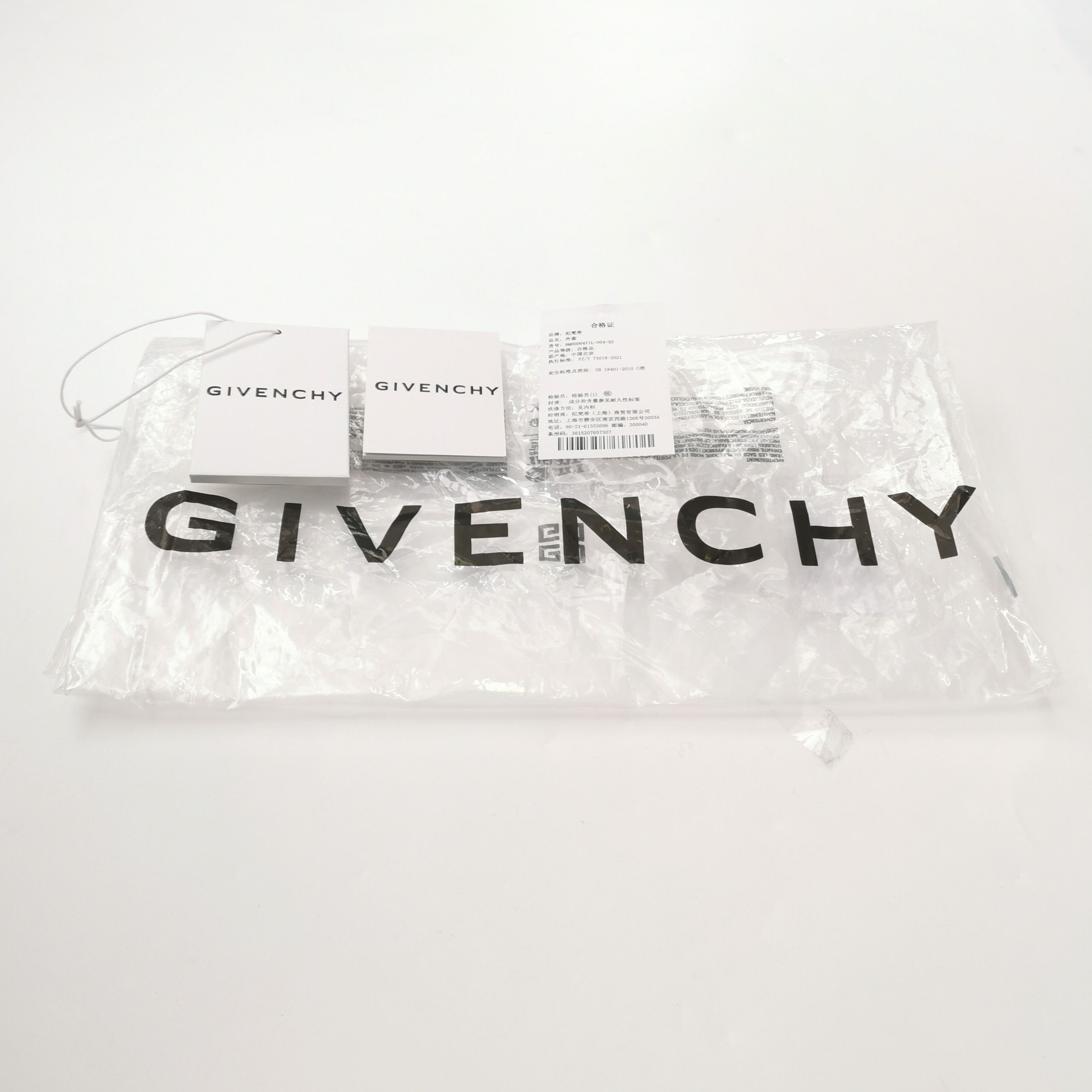 Givenchy Givenchy XS White Logo Short-Sleeve Shirt Size US L / EU 52-54 / 3 - 7 Thumbnail