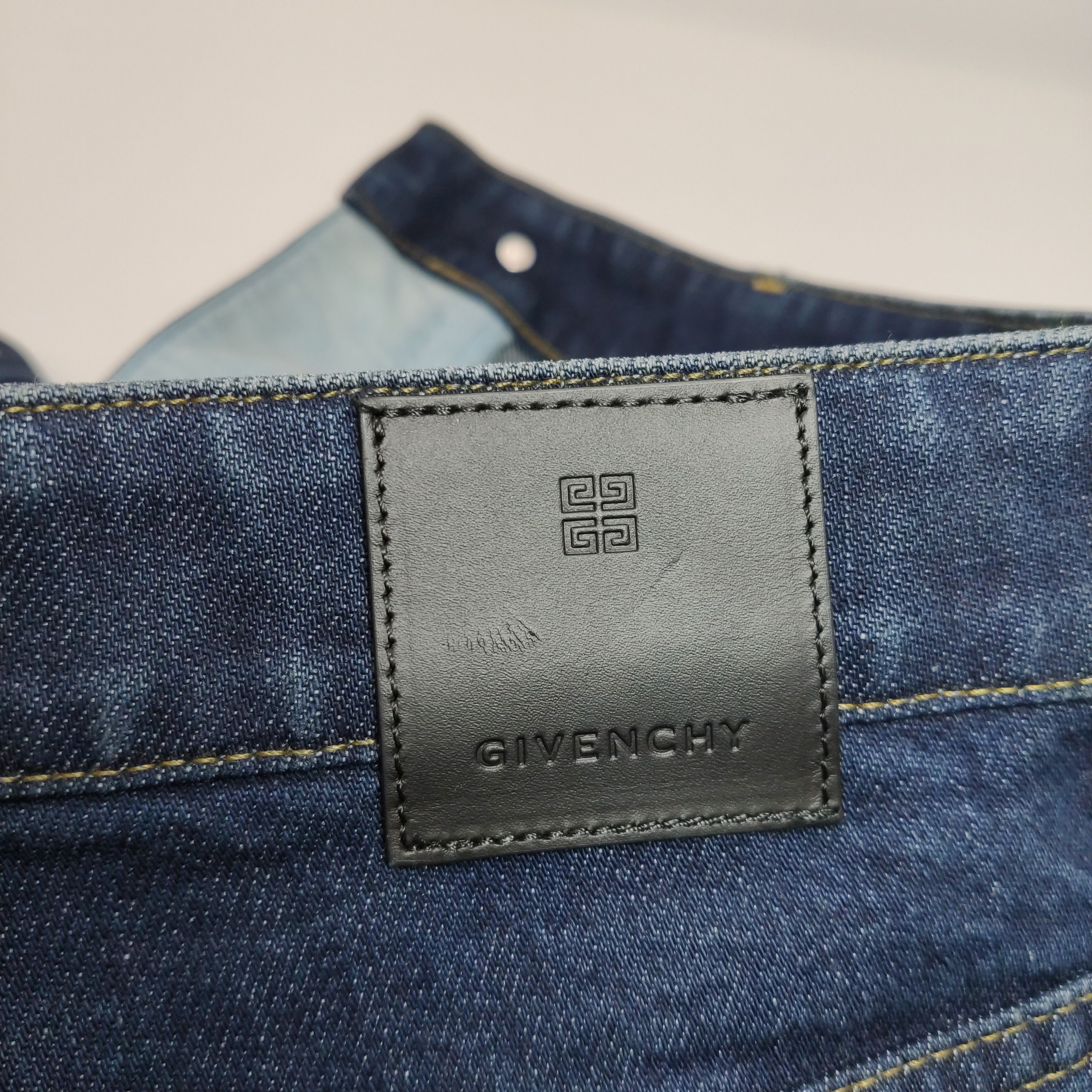 Givenchy Givenchy Cotton Denim Pants M Size 34 Size US 34 / EU 50 - 11 Thumbnail