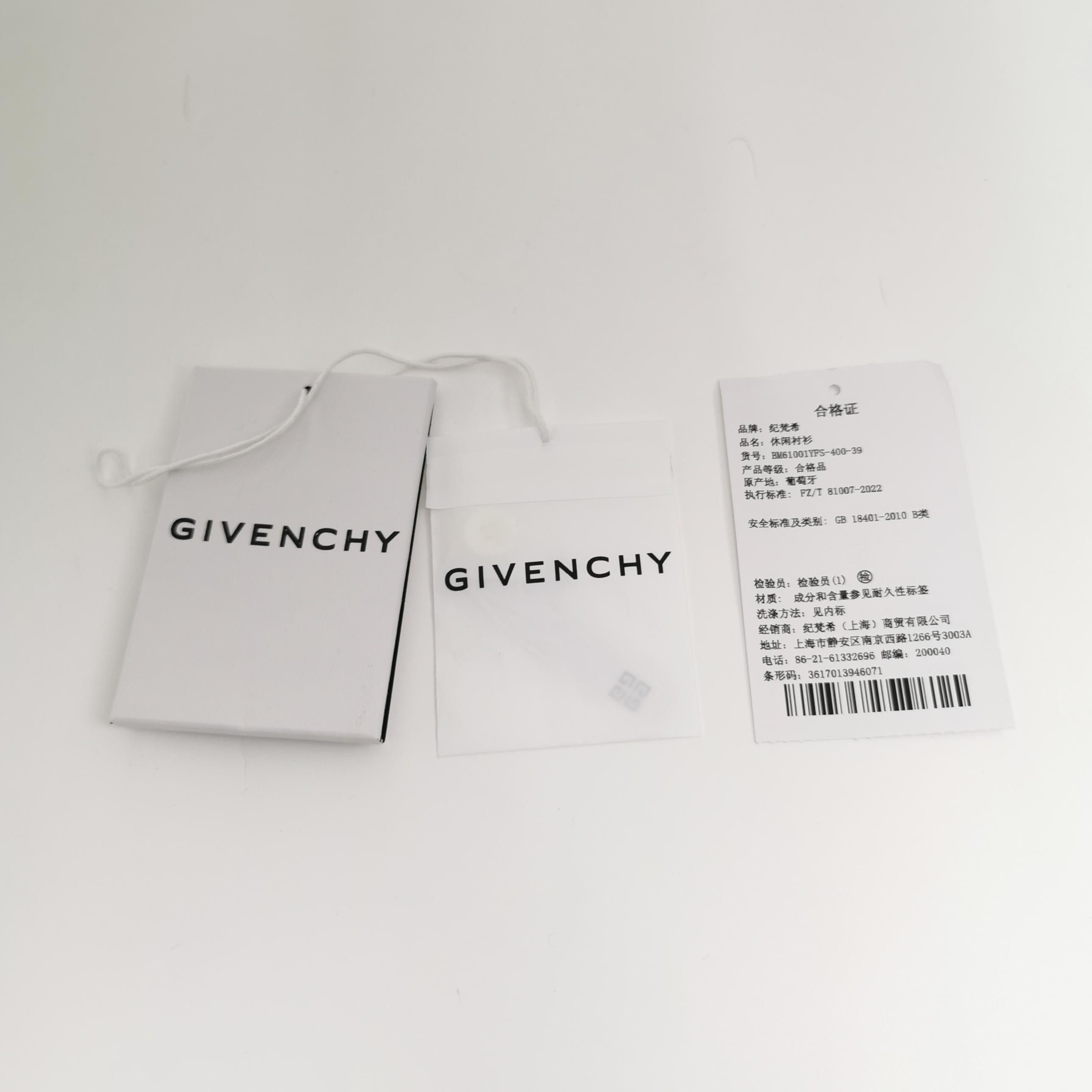 Givenchy Striped Long-Sleeve Shirt with Crest Logo Size US M / EU 48-50 / 2 - 8 Thumbnail