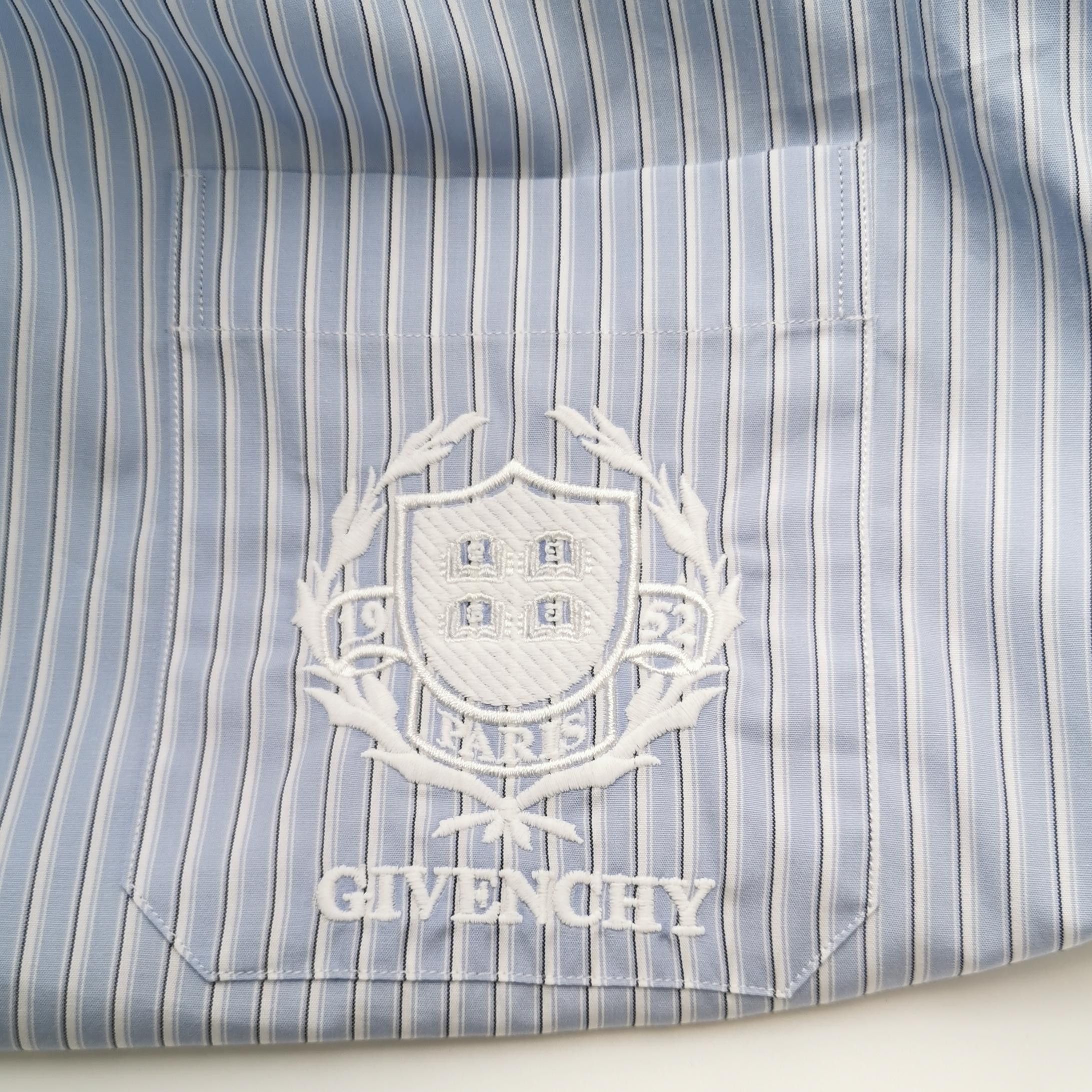 Givenchy Givenchy Striped Cotton Badge Short-Sleeve Shirt Size US L / EU 52-54 / 3 - 5 Thumbnail