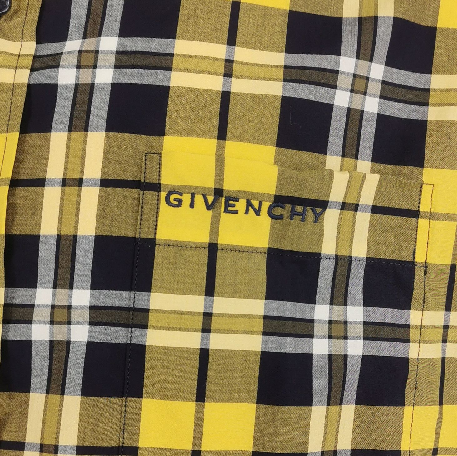 Givenchy Givenchy Cotton Check Short-Sleeve Button Shirt Size US M / EU 48-50 / 2 - 6 Thumbnail