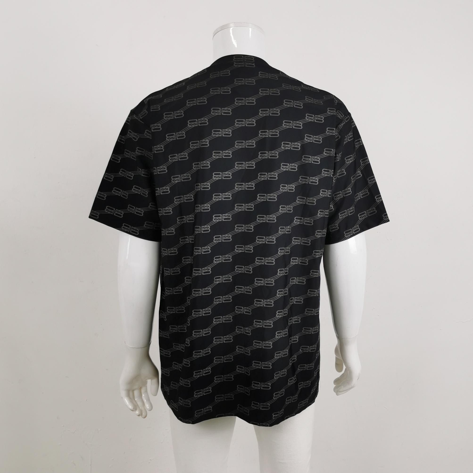 Balenciaga Balenciaga Monogram Crew Neck T-Shirt XS Size US XS / EU 42 / 0 - 3 Thumbnail