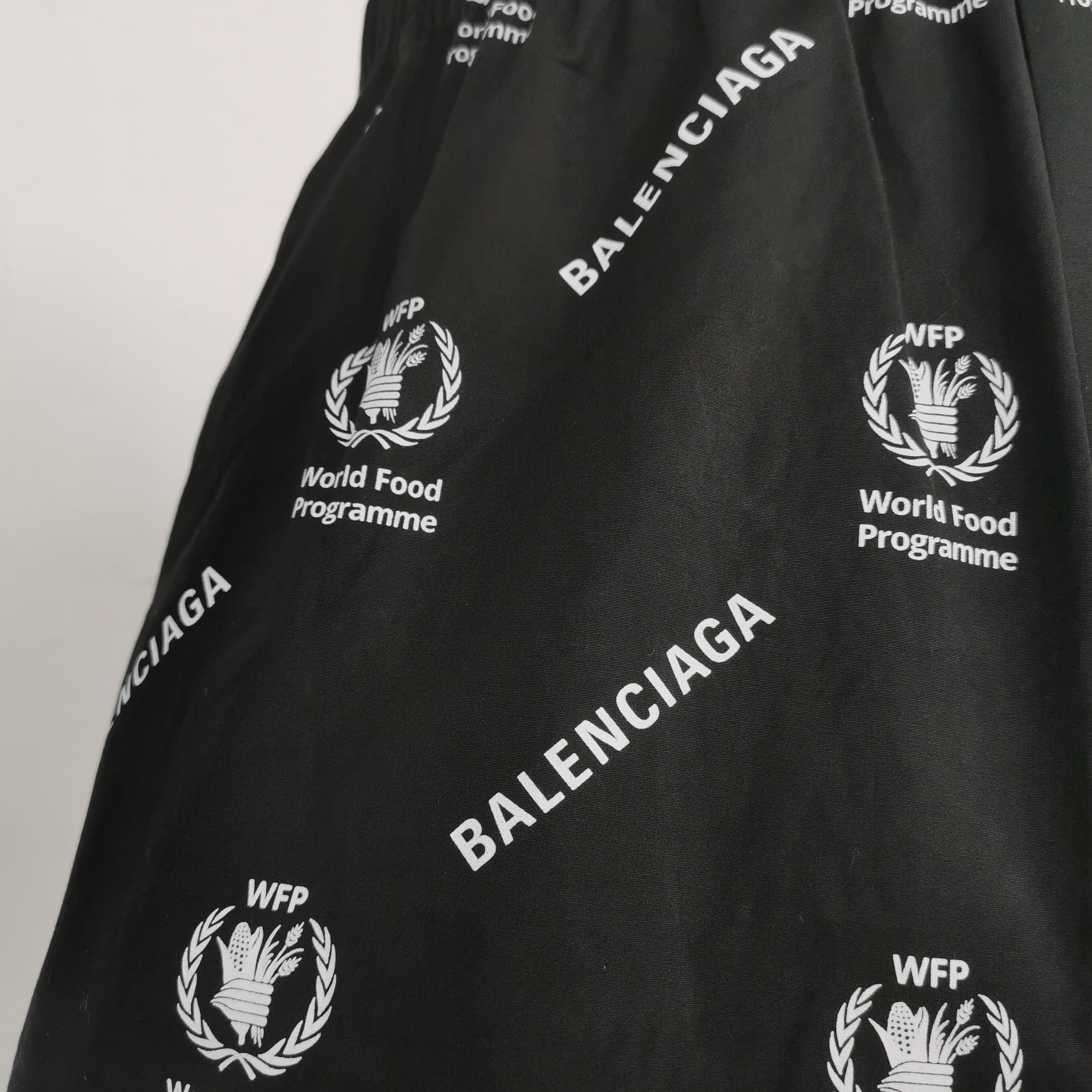 Balenciaga Balenciaga Sleeveless Solid Tank Top M Size US M / EU 48-50 / 2 - 5 Thumbnail