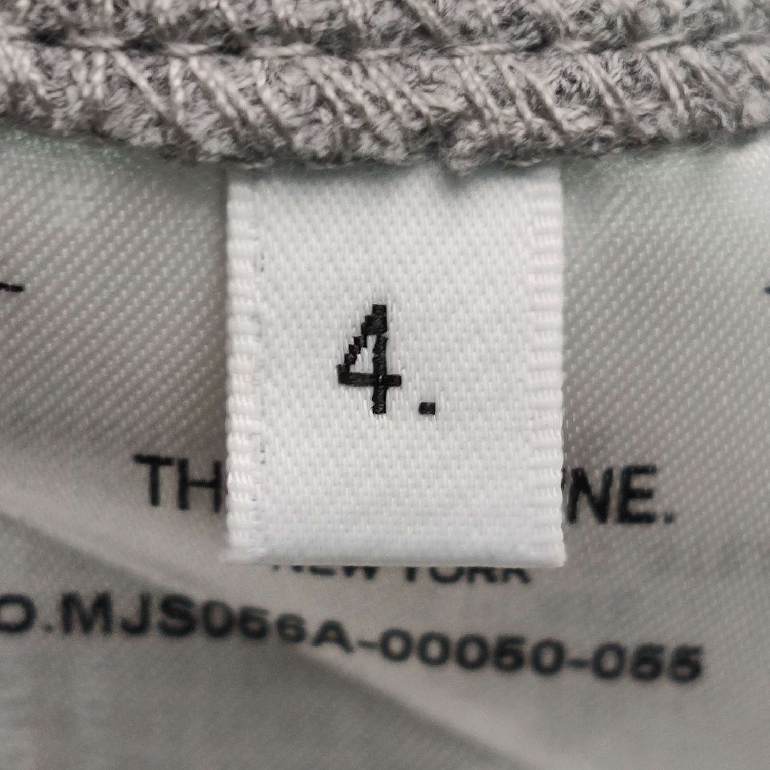 Thom Browne Thom Browne Gray Crewneck Stripe T-Shirt XL Size US XL / EU 56 / 4 - 15 Thumbnail