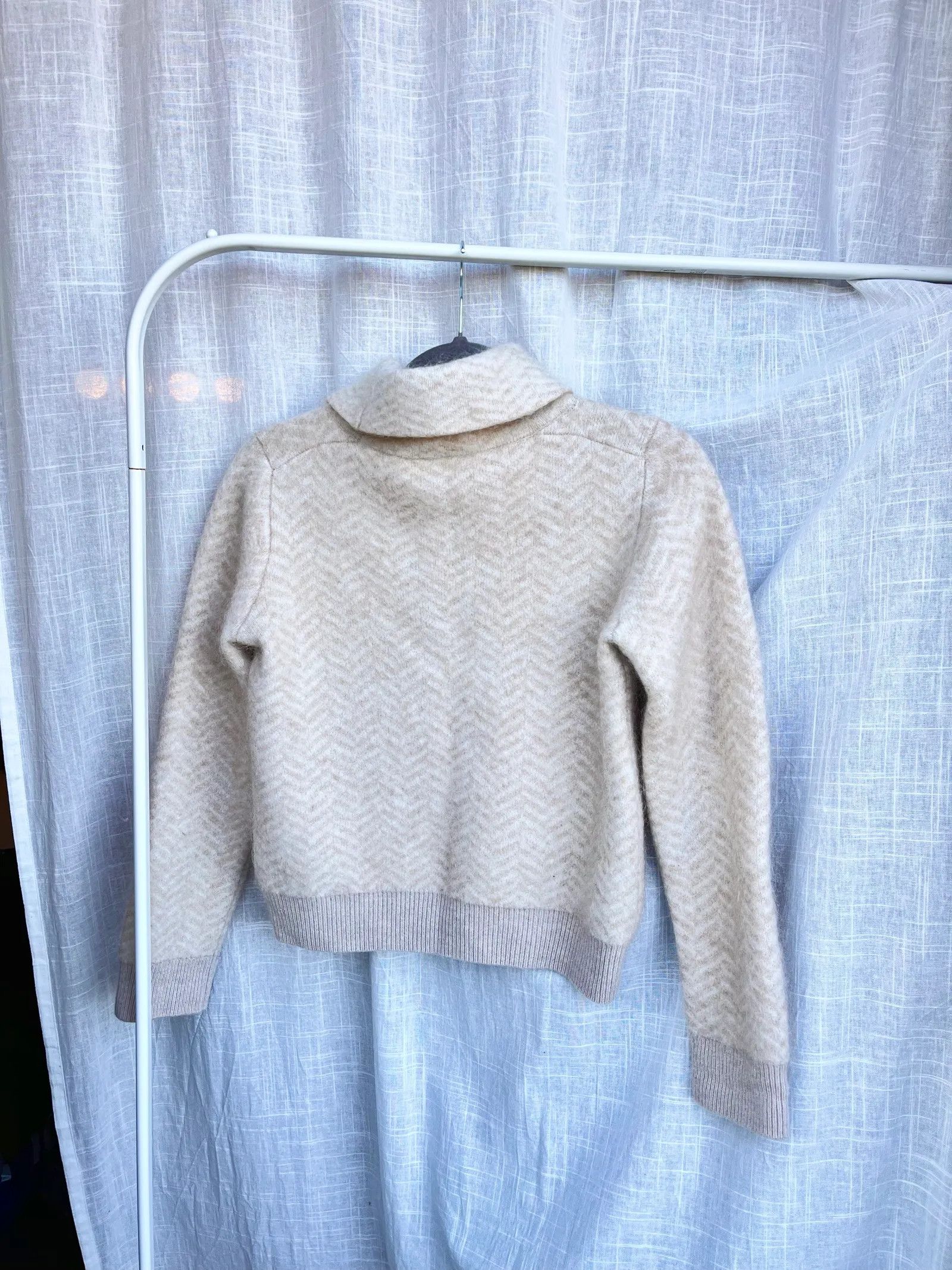 Acne Studios Acne Studios Sweater Size XS / US 0-2 / IT 36-38 - 2 Thumbnail