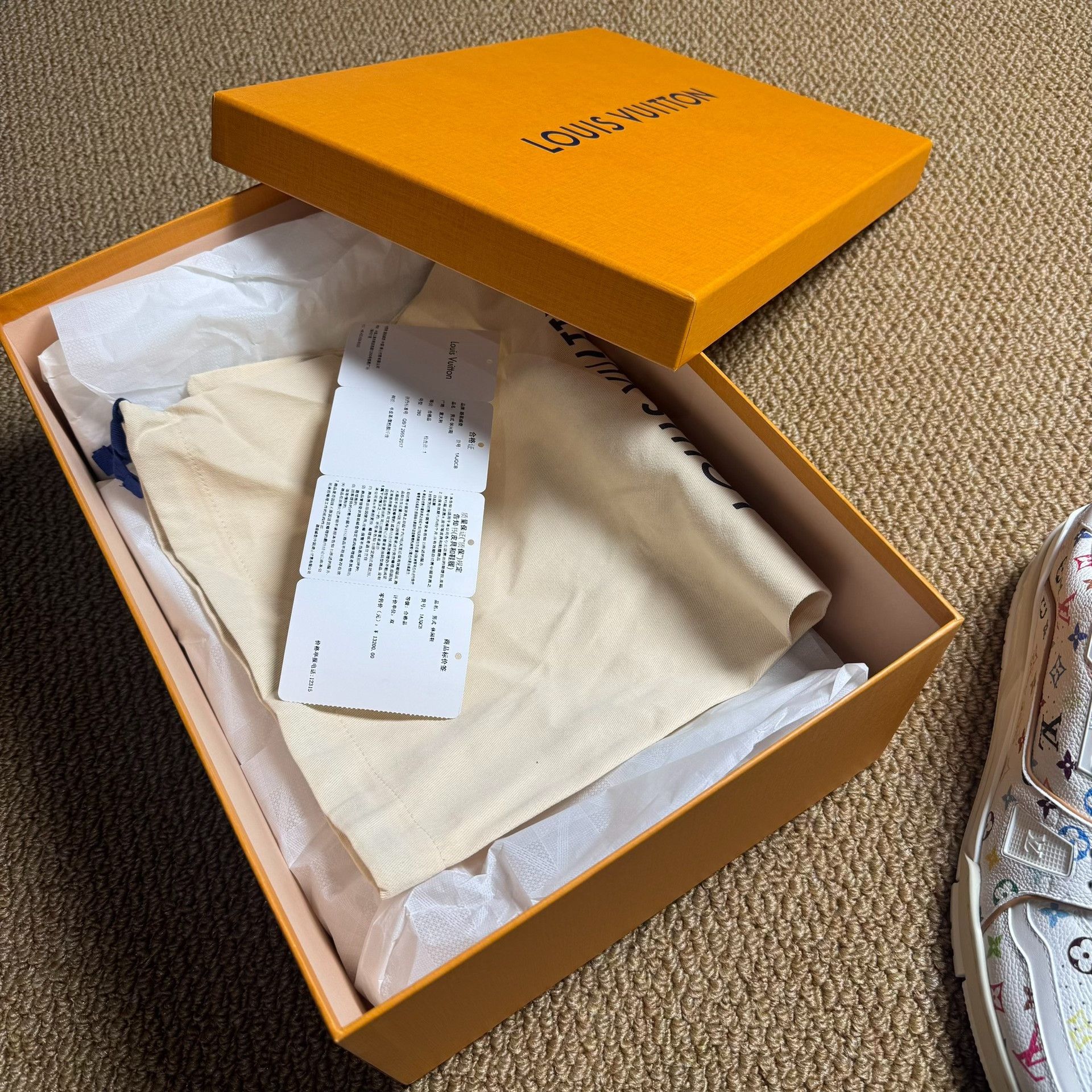 Louis Vuitton Louis Vuitton x Murakami Trainer Size US 10 / EU 43 - 6 Thumbnail