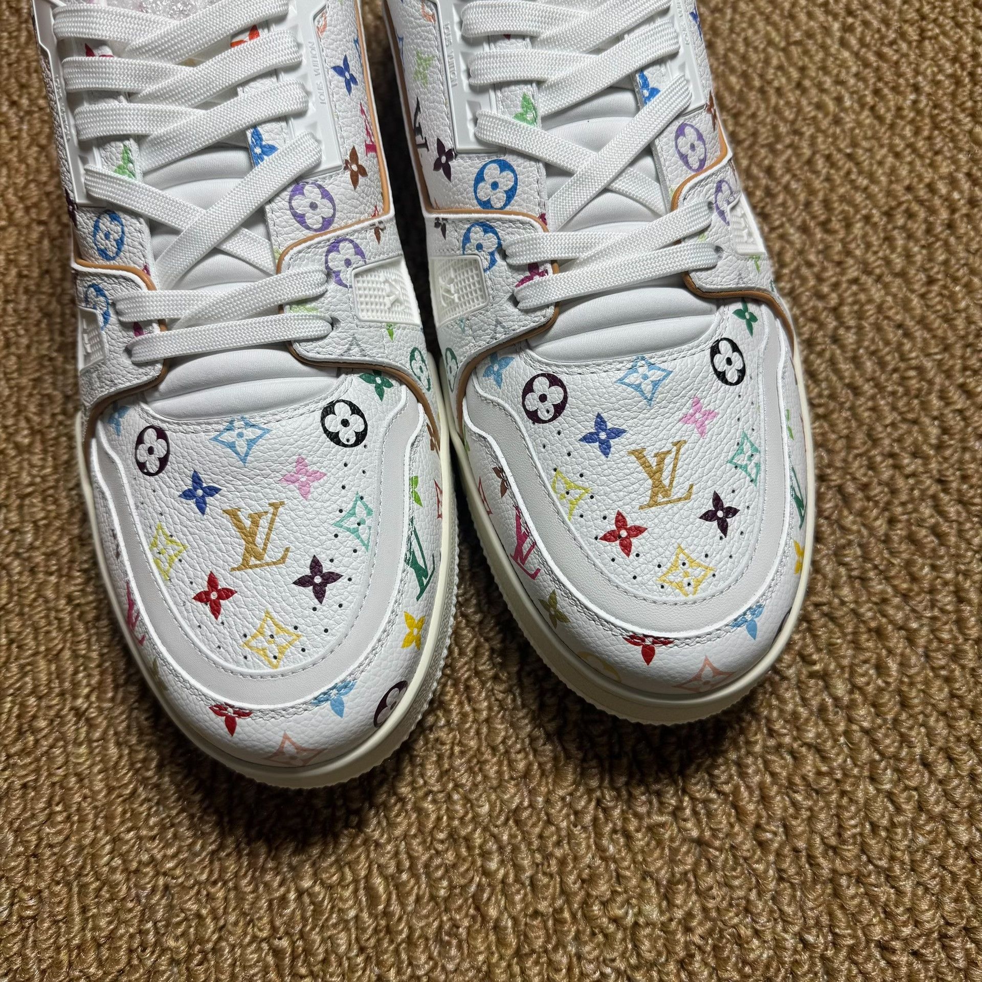 Louis Vuitton Louis Vuitton x Murakami Trainer Size US 10 / EU 43 - 5 Thumbnail