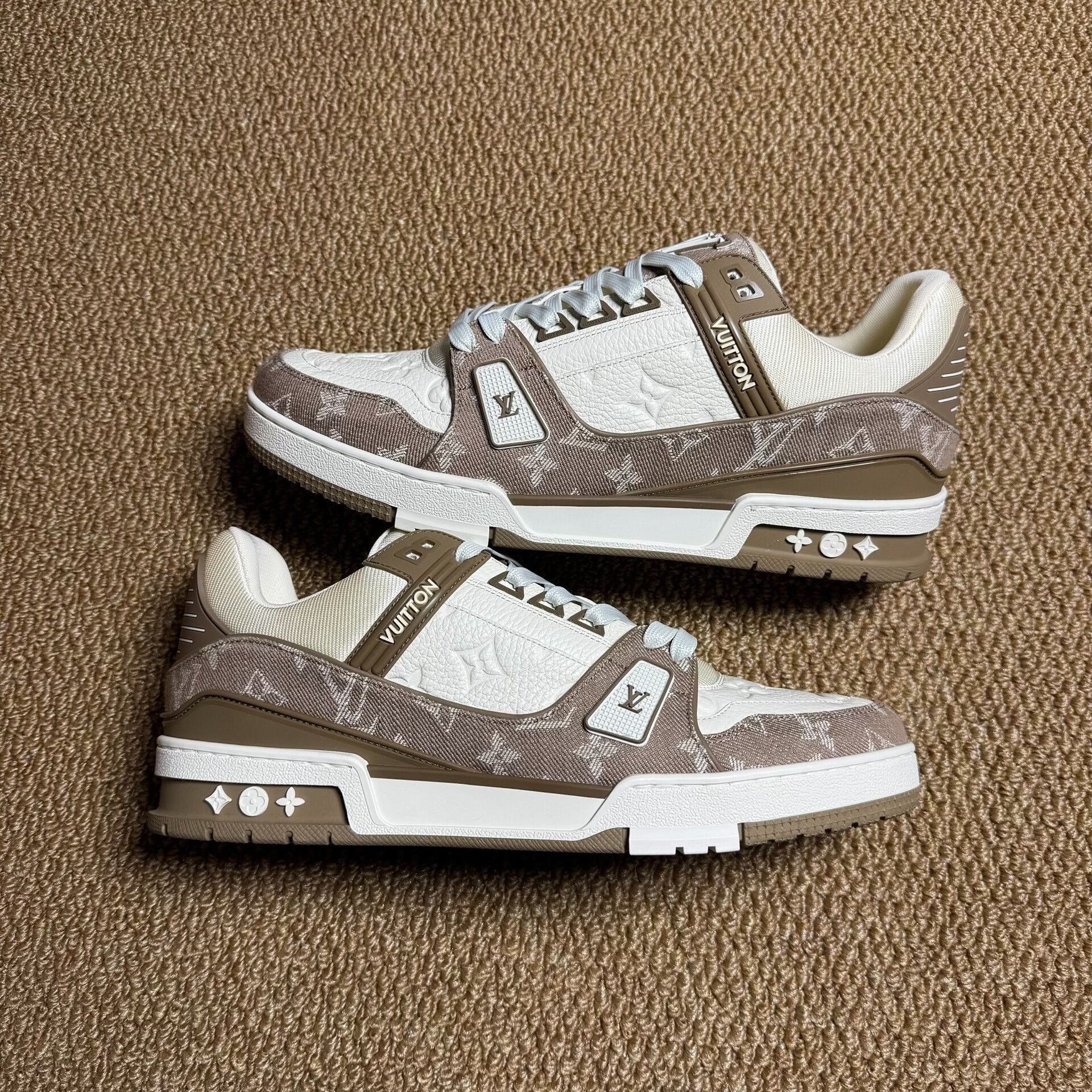 Louis Vuitton Louis Vuitton LV Trainer Sneaker Size US 10 / EU 43 - 2 Thumbnail