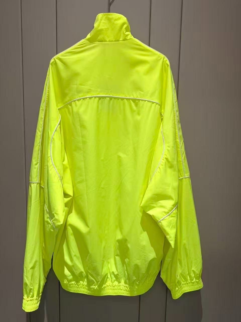 Balenciaga Balenciaga Fluorescent Green Zip Jacket Size US S / EU 44-46 / 1 - 2 Thumbnail