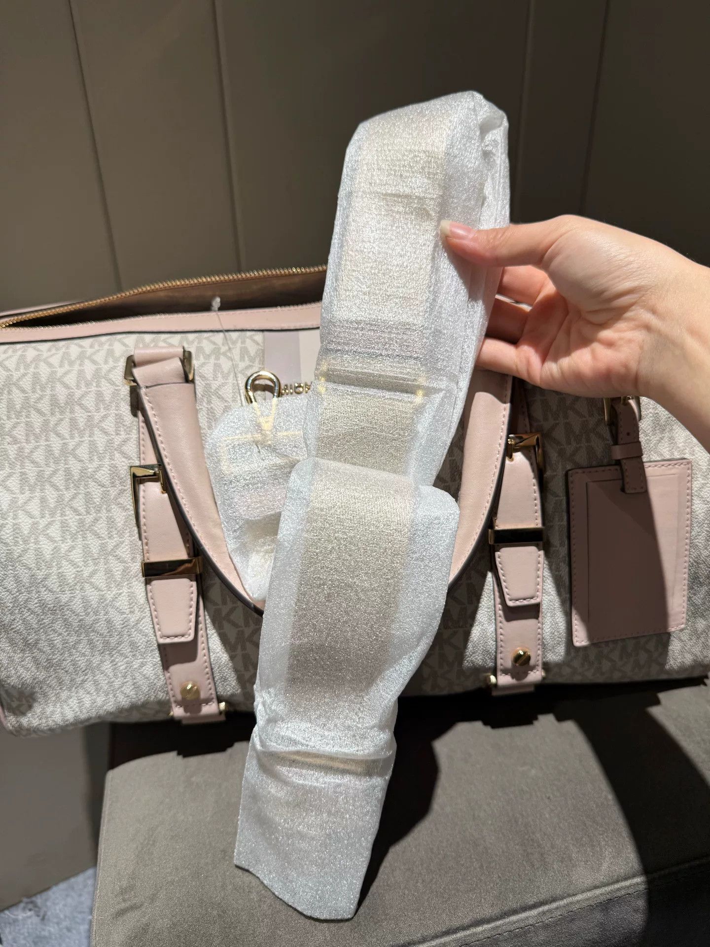 Michael Kors Michael Kors Hand Travel Bag Size ONE SIZE - 6 Thumbnail
