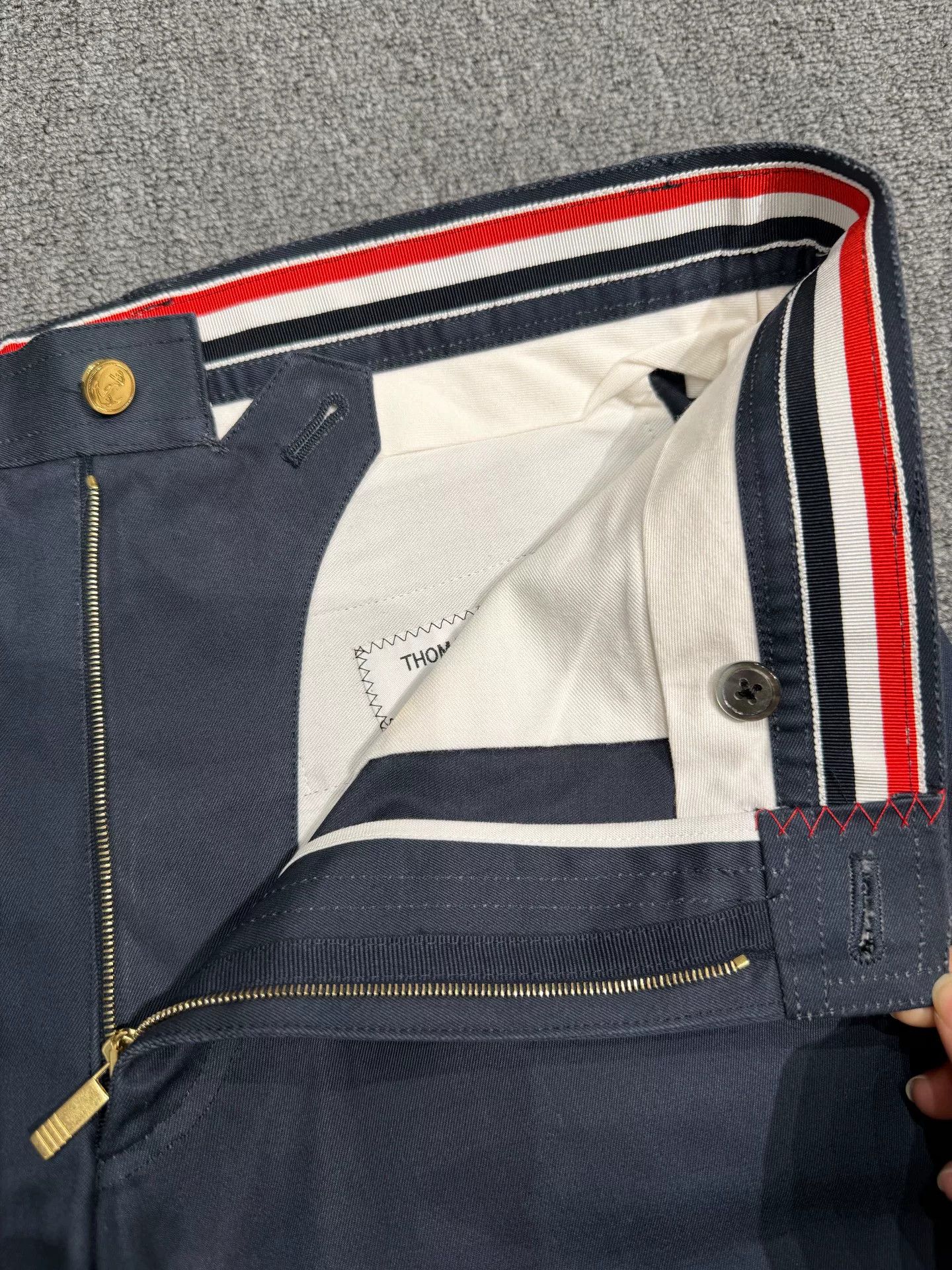 Thom Browne Thom Browne Men's Casual Shorts Size US 32 / EU 48 - 3 Thumbnail