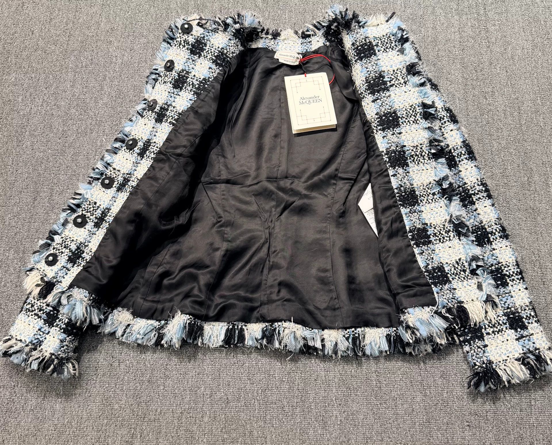 Alexander McQueen Alexander McQueen Women's Plaid Coat Size M / US 6-8 / IT 42-44 - 4 Thumbnail
