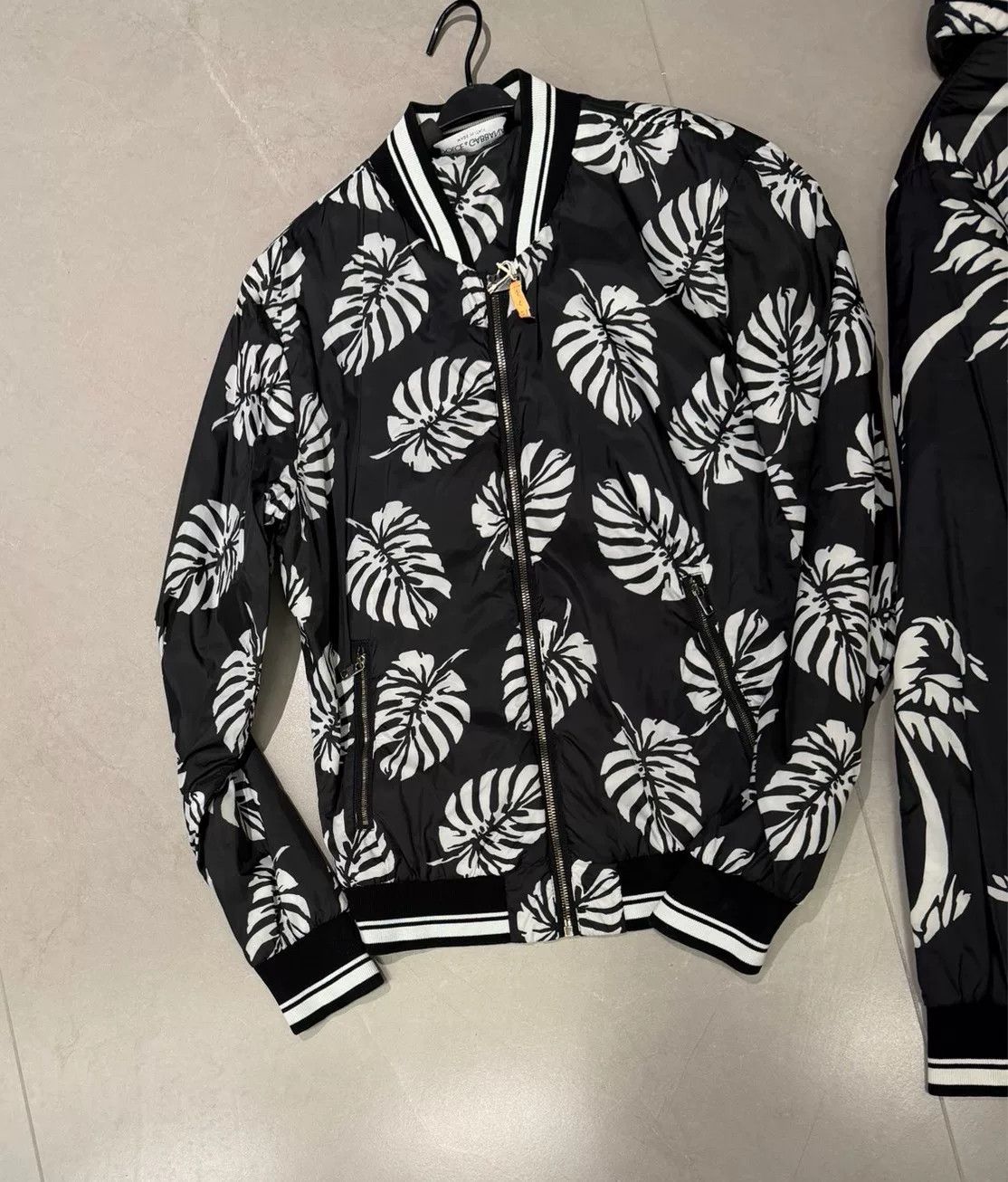 Dolce & Gabbana Dolce & Gabbana Runway Banana Leaf Print Jacket Size US S / EU 44-46 / 1 - 2 Thumbnail