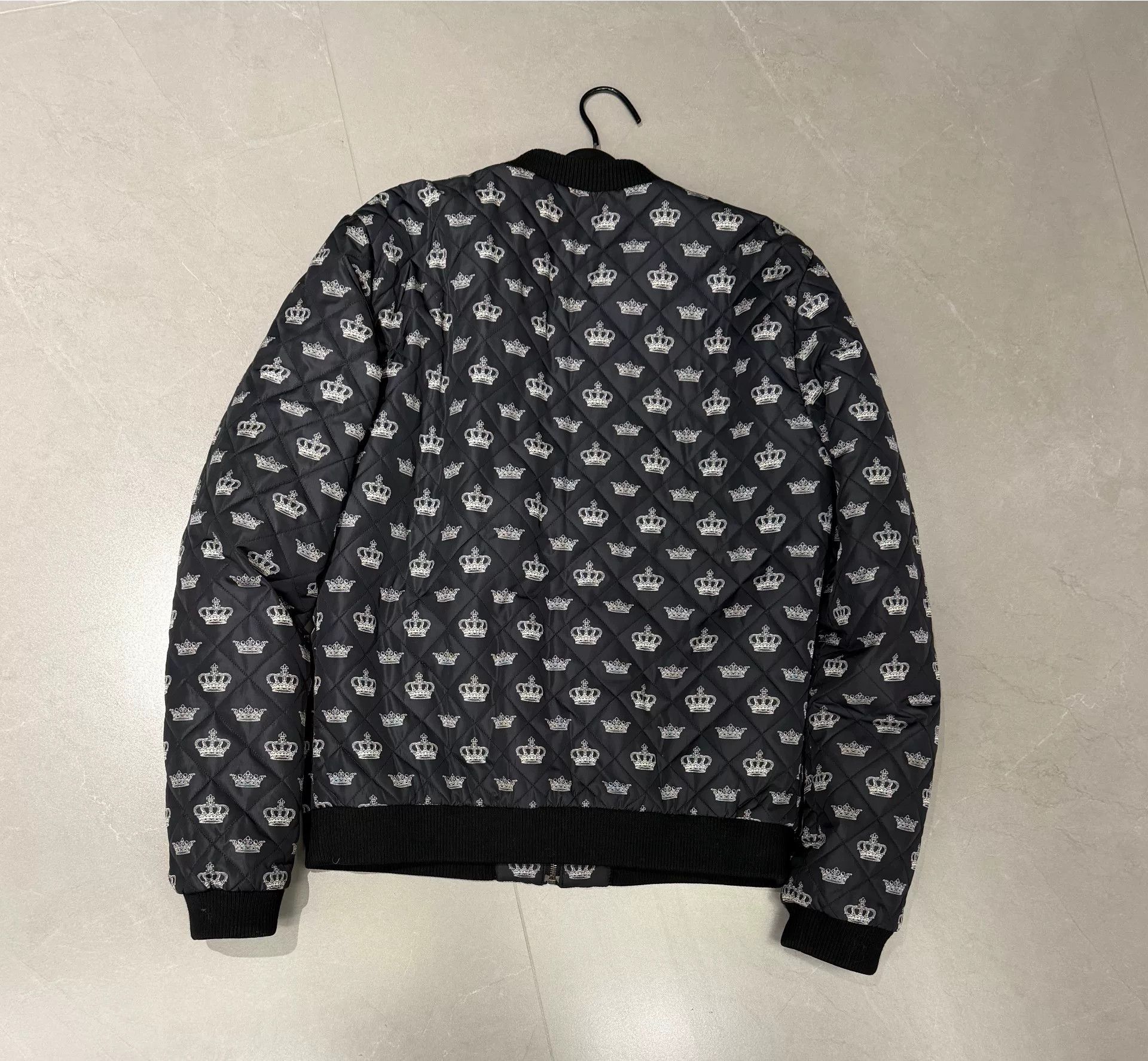 Dolce & Gabbana Dolce & Gabbana Runway Crown Print Puffer Jacket Size US L / EU 52-54 / 3 - 6 Thumbnail
