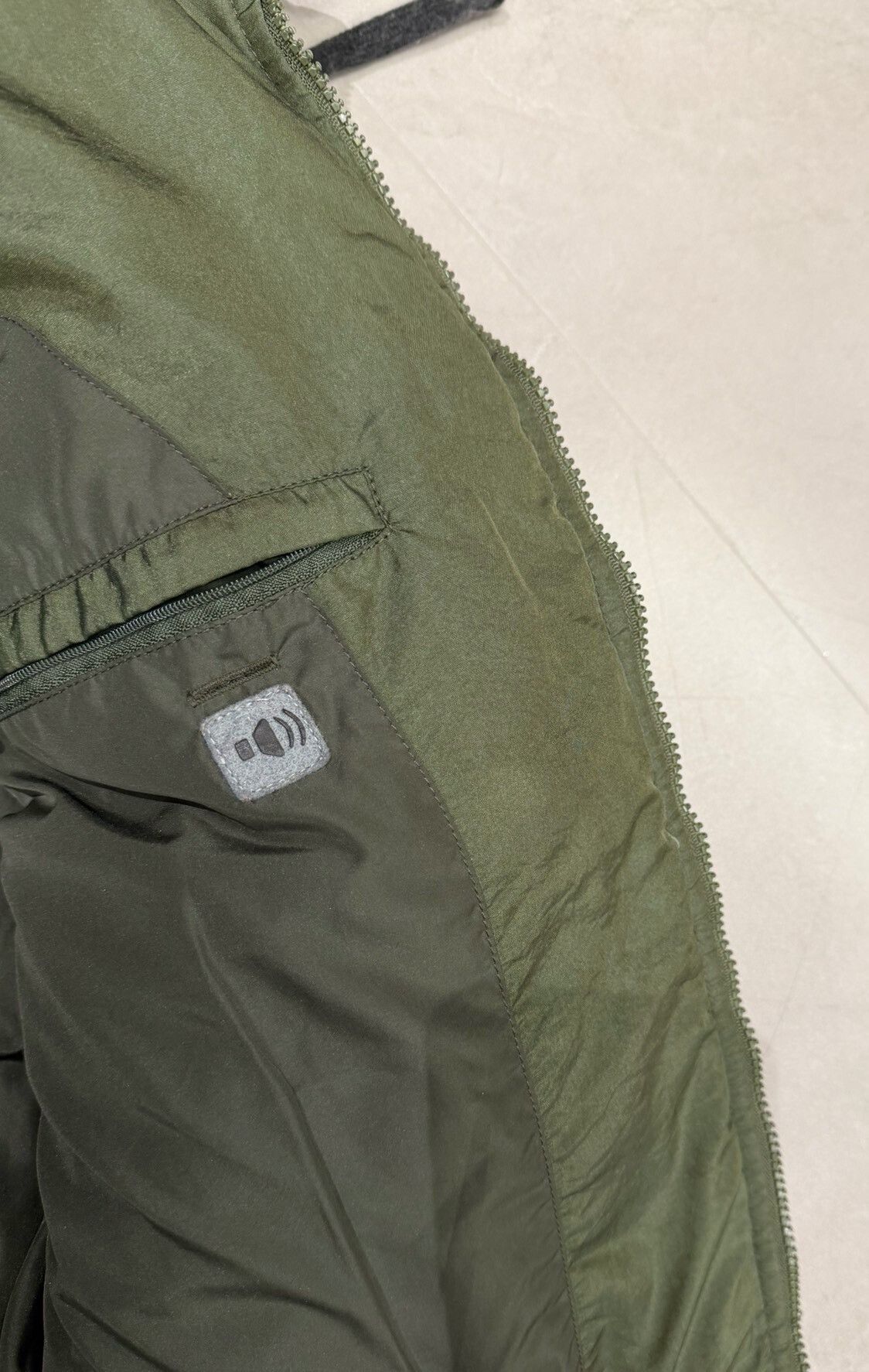 Dolce & Gabbana Dolce & Gabbana Men's Army Green Down Jacket Size US M / EU 48-50 / 2 - 8 Thumbnail