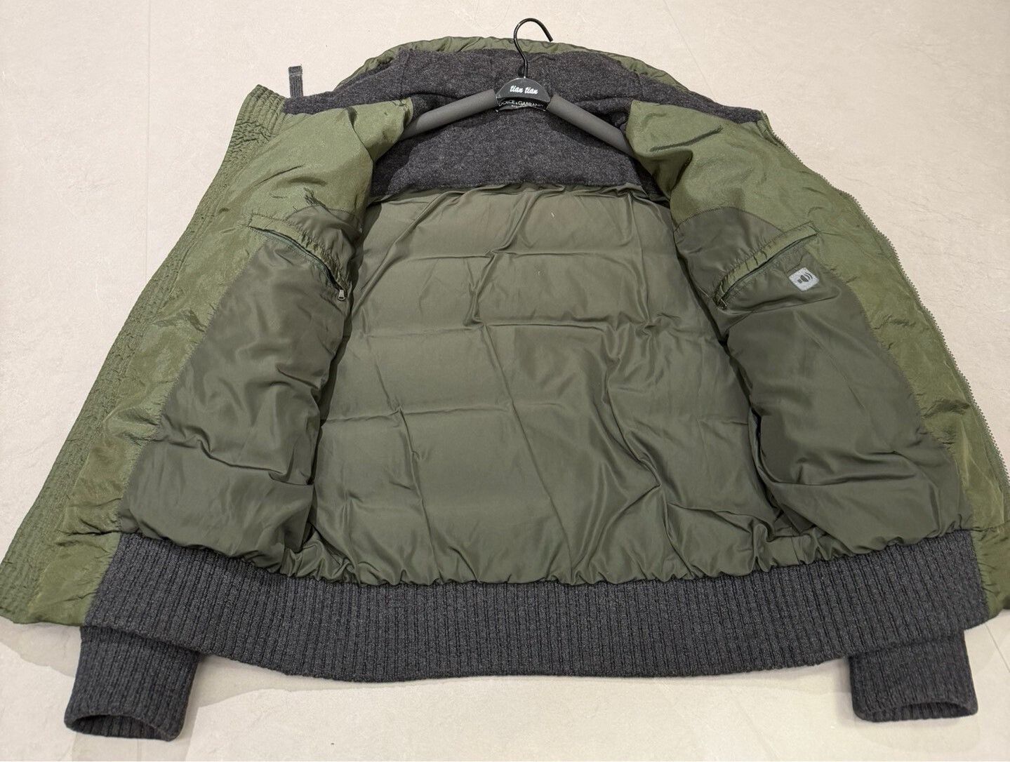 Dolce & Gabbana Dolce & Gabbana Men's Army Green Down Jacket Size US M / EU 48-50 / 2 - 7 Thumbnail