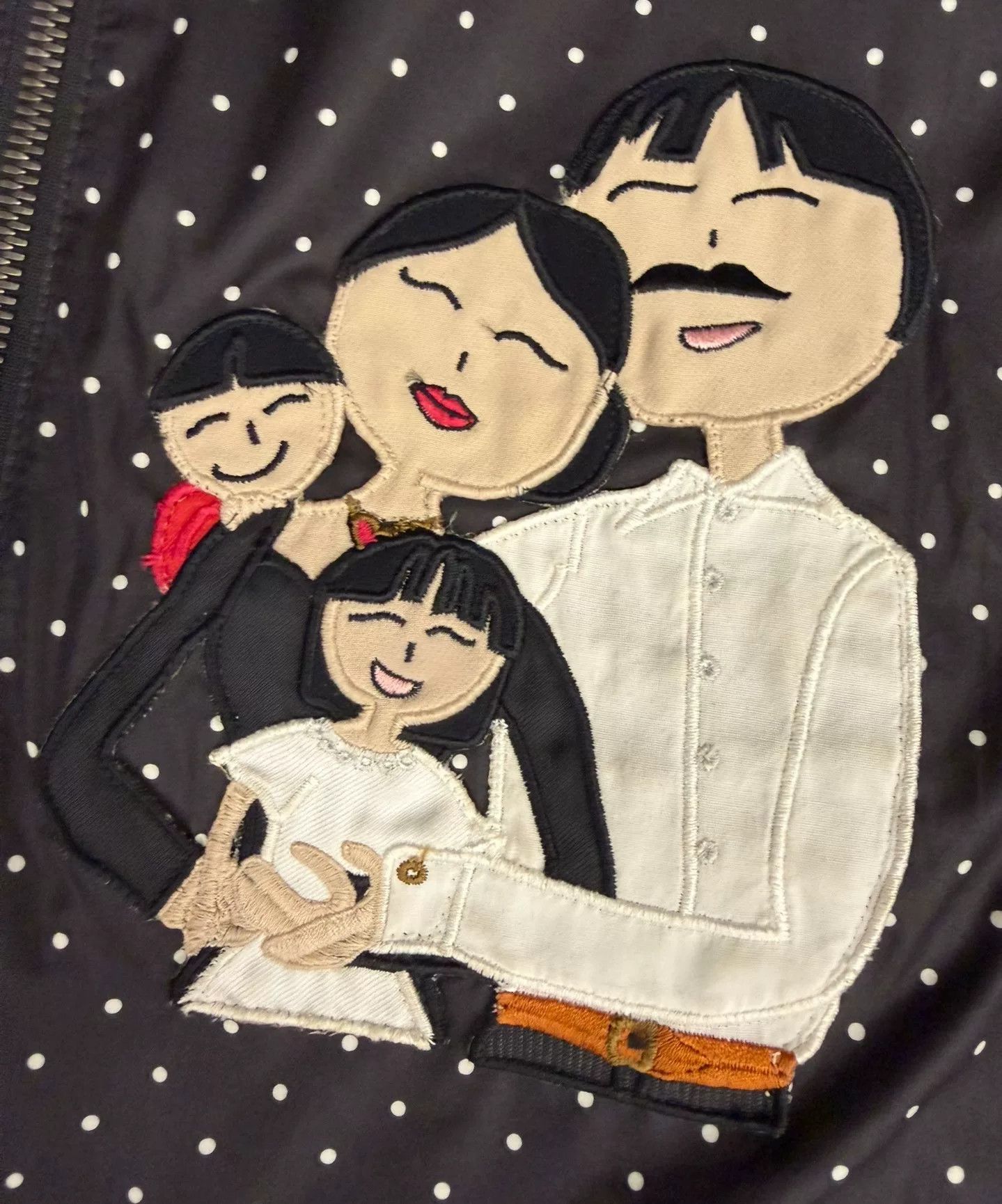 Dolce & Gabbana Dolce & Gabbana Runway Embroidered Family Jacket Size US L / EU 52-54 / 3 - 2 Thumbnail
