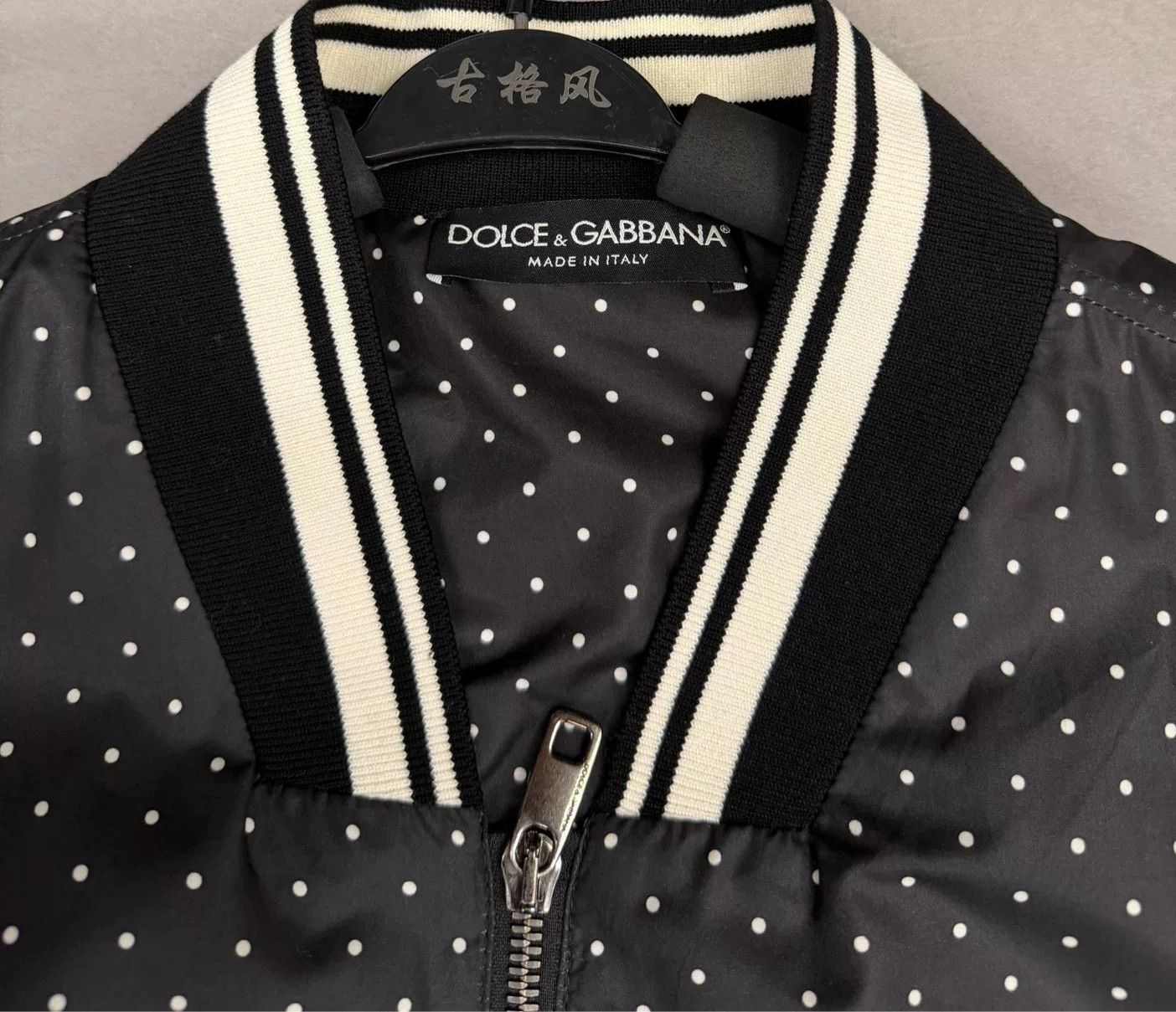 Dolce & Gabbana Dolce & Gabbana Runway Embroidered Family Jacket Size US L / EU 52-54 / 3 - 4 Thumbnail