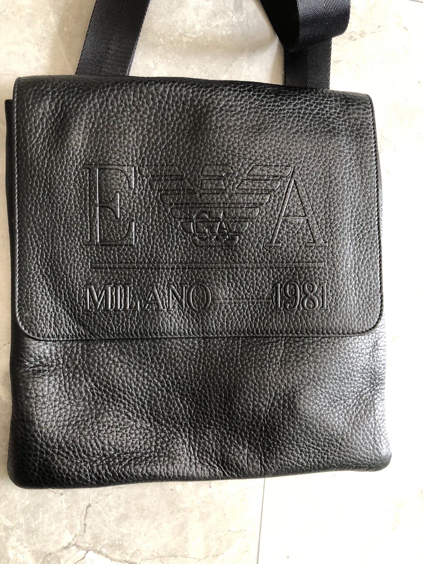 Armani Emporio Armani Commemorative Calfskin Shoulder Bag Size ONE SIZE - 5 Thumbnail