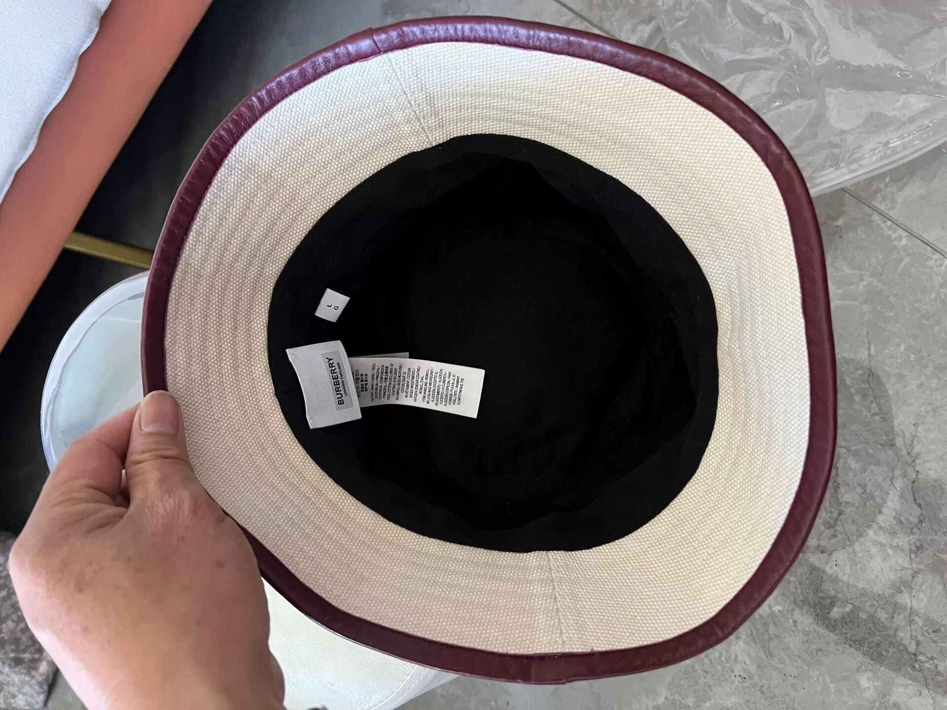 Burberry Burberry Canvas Lambskin Bucket Hat Size ONE SIZE - 3 Thumbnail