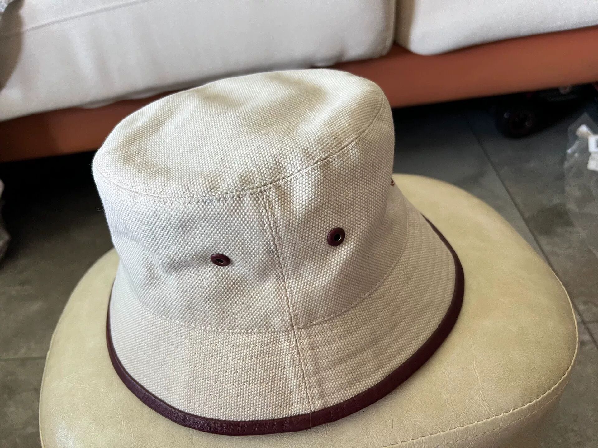 Burberry Burberry Canvas Lambskin Bucket Hat Size ONE SIZE - 5 Thumbnail