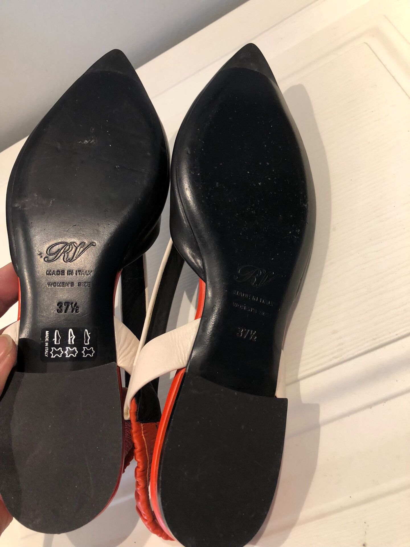 Roger Vivier Roger Vivier Limited Runway Pointed Toe Flats Size US 6.5 / IT 36.5 - 5 Thumbnail
