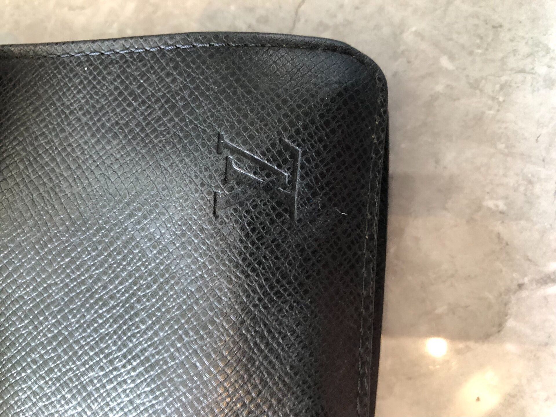 Louis Vuitton LV Men's Handbag Clutch Briefcase Size ONE SIZE - 6 Thumbnail