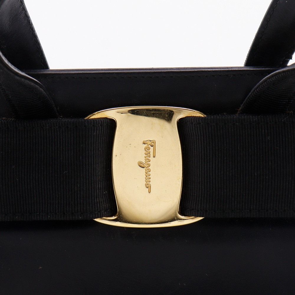 Salvatore Ferragamo Salvatore Ferragamo Salvatore Ferragamo Vara Ribbon Calf 2way Bag Leather Handbag BA21 4178 DUTY FREE for USA Size ONE SIZE - 15 Thumbnail